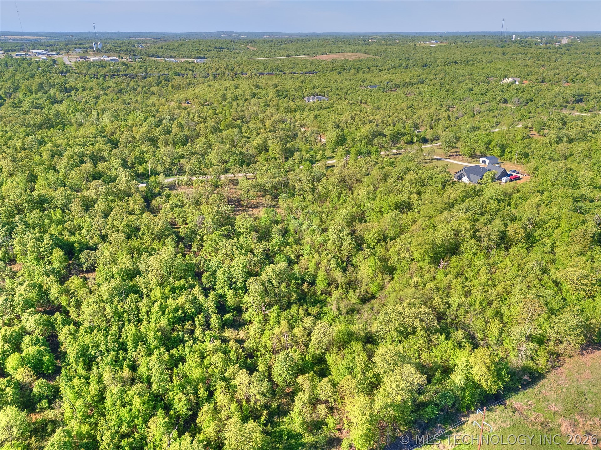 Forest Drive Property Photo 10