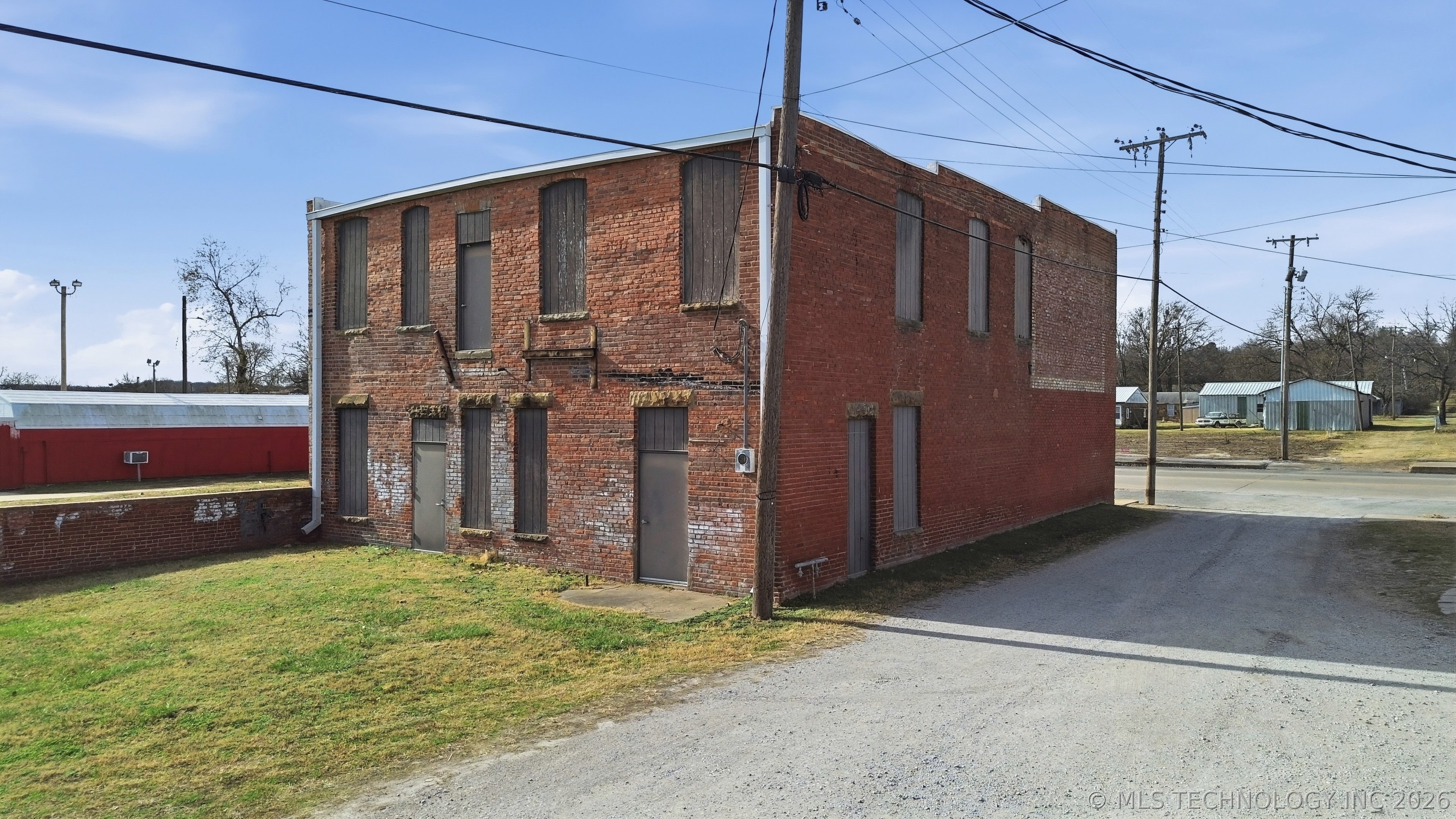 210 N Broadway Street Property Photo 20