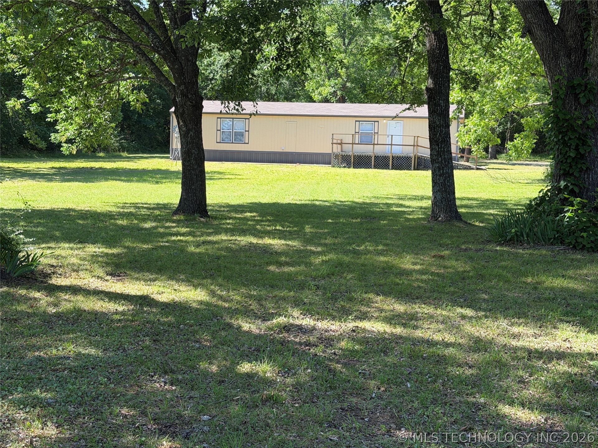 1489 Forest Lane Property Photo 1