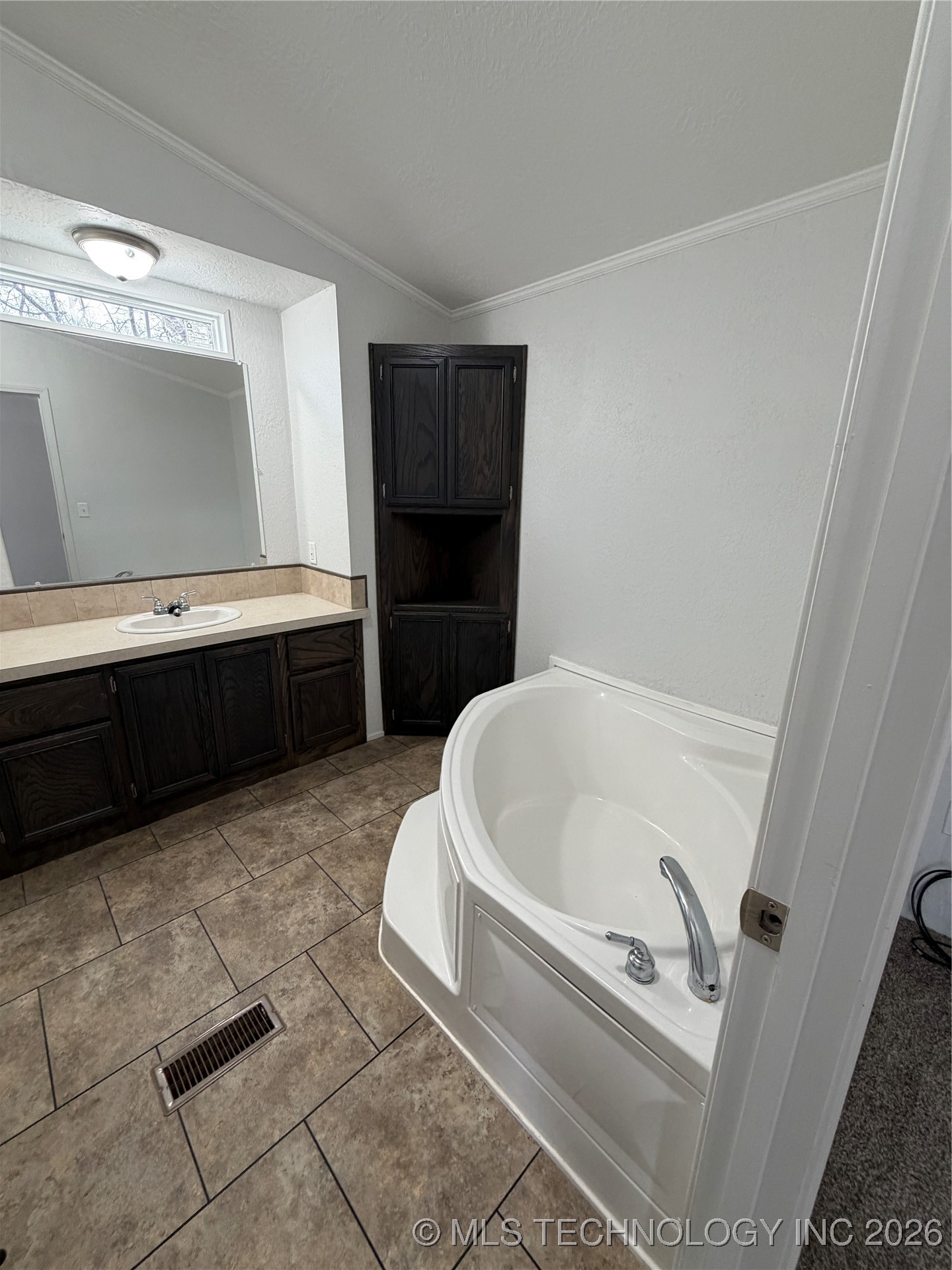 1489 Forest Lane Property Photo 16