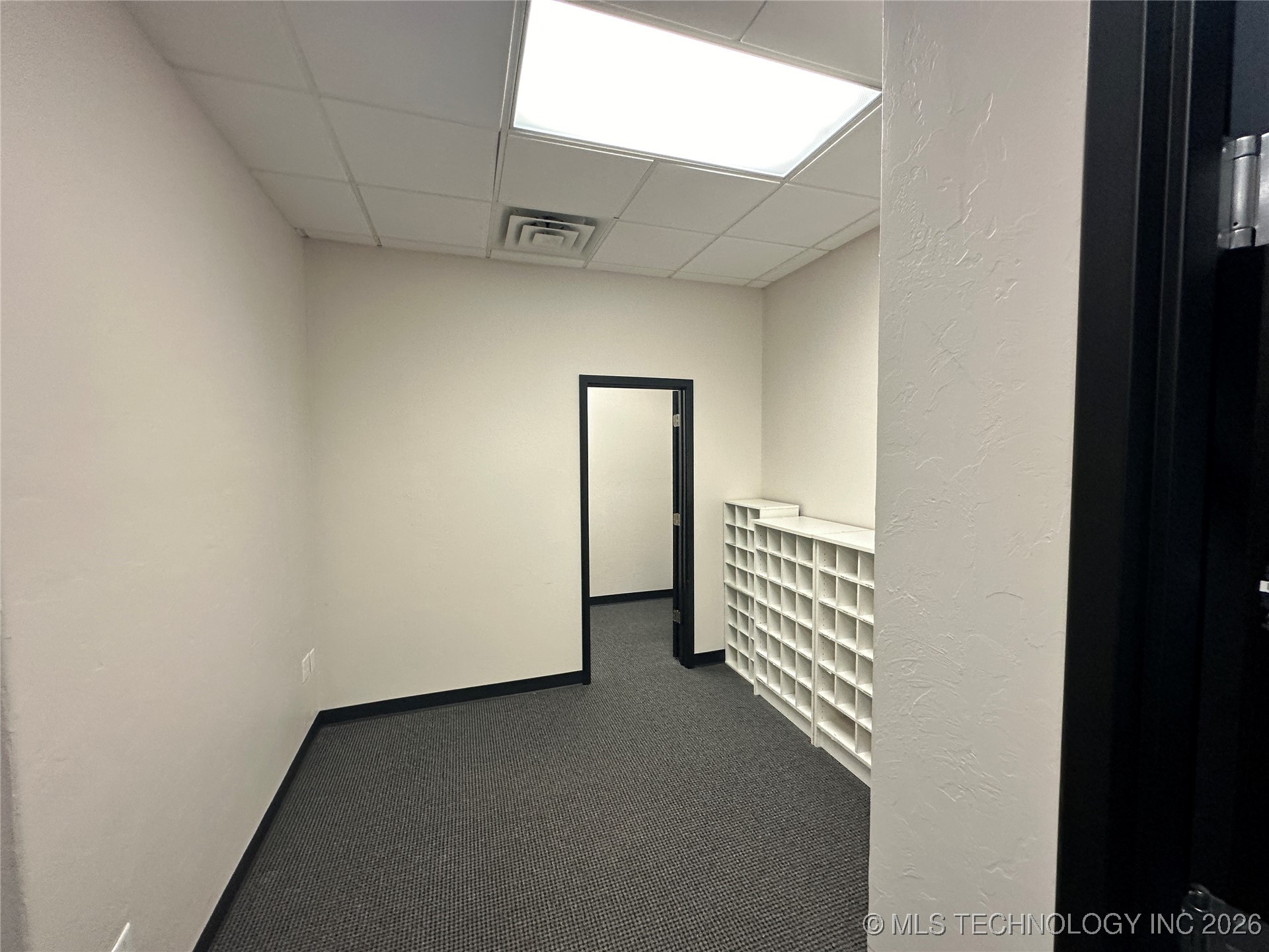 7100 N Classen Boulevard 400 Property Photo 18
