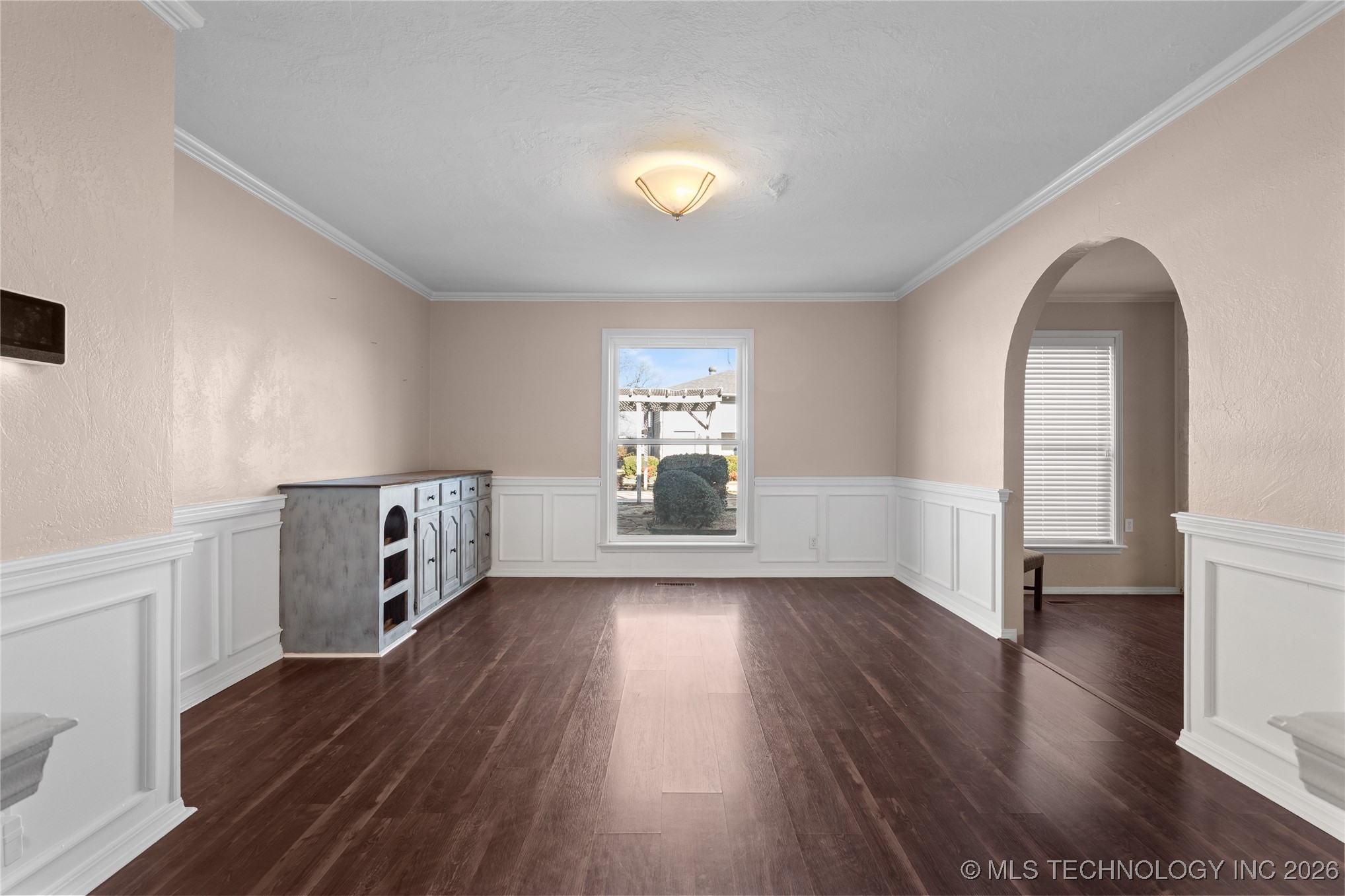 7657 Brock Property Photo 9