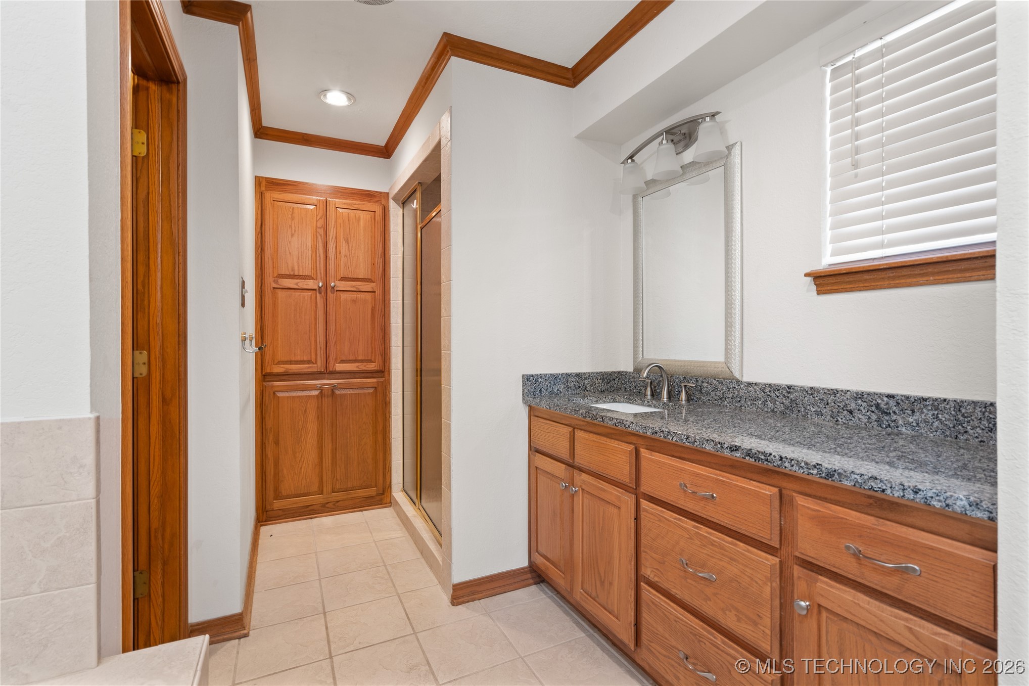7657 Brock Property Photo 31