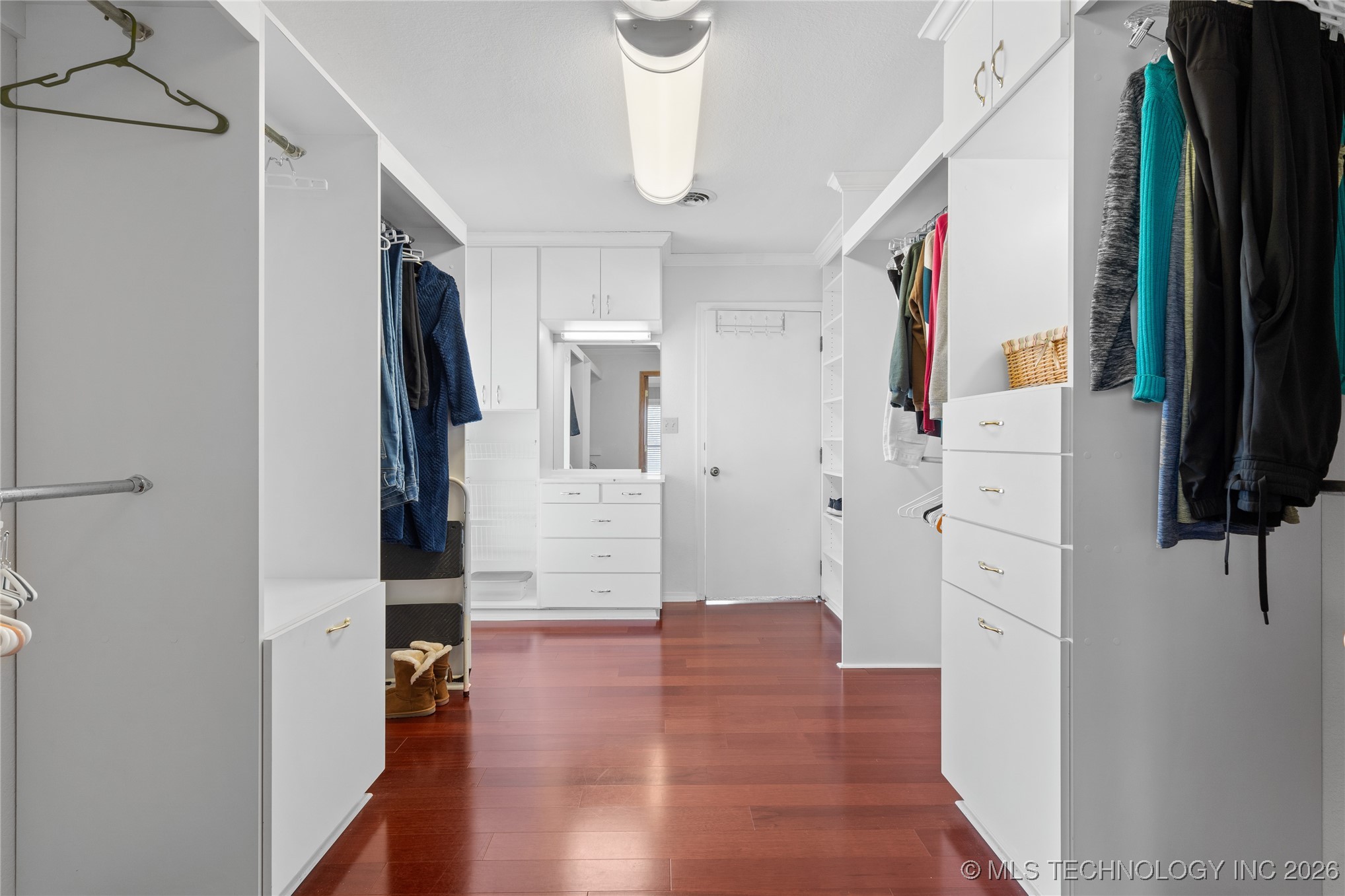 7657 Brock Property Photo 32