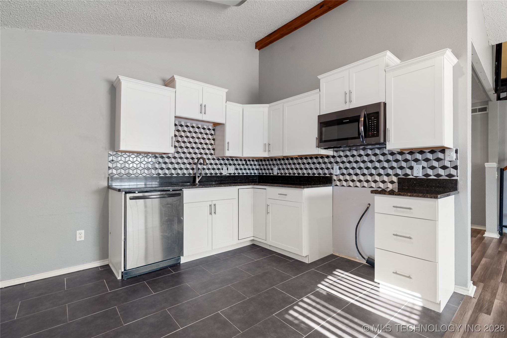 7657 Brock Property Photo 47