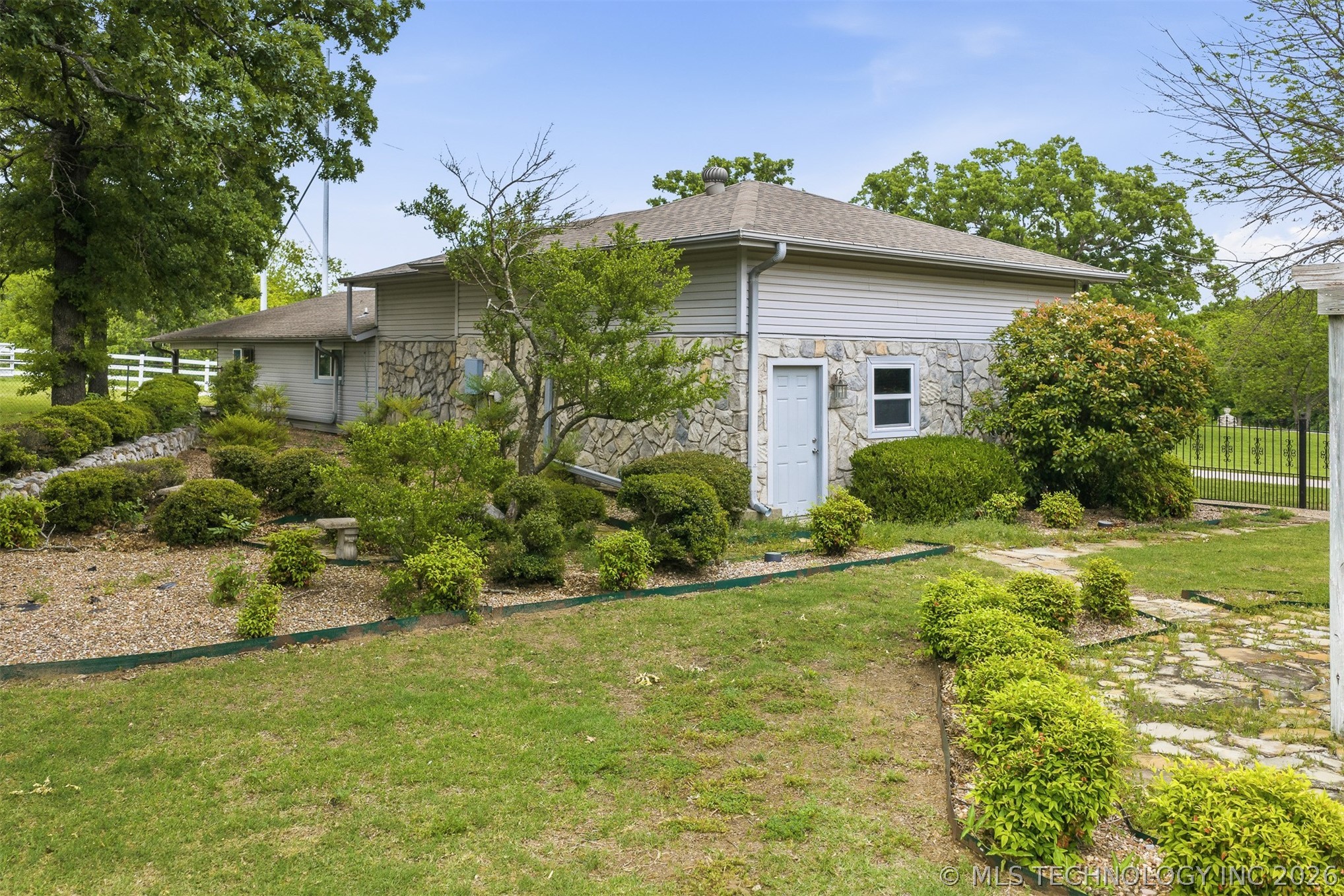 7657 Brock Property Photo 65