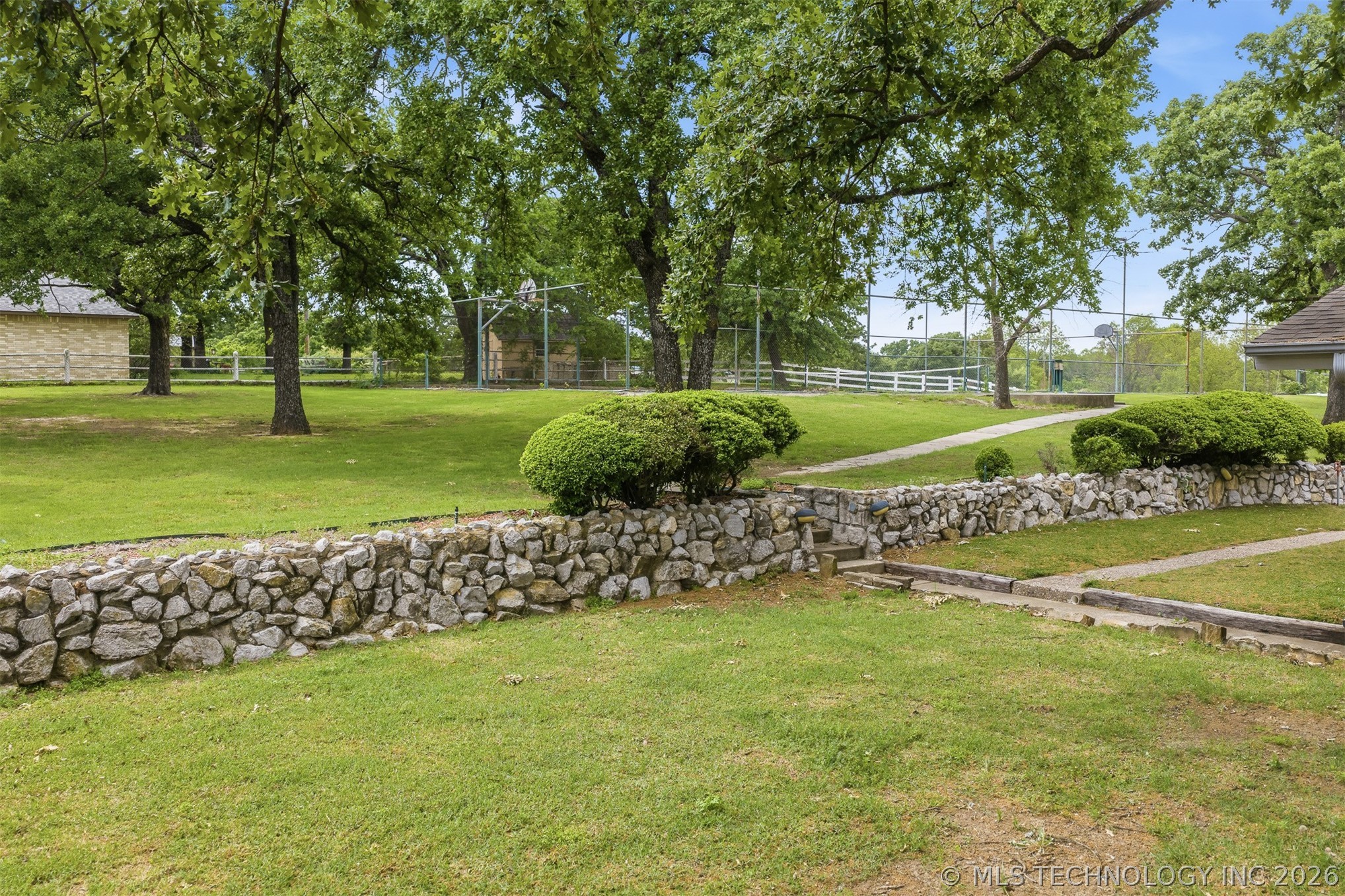 7657 Brock Property Photo 67