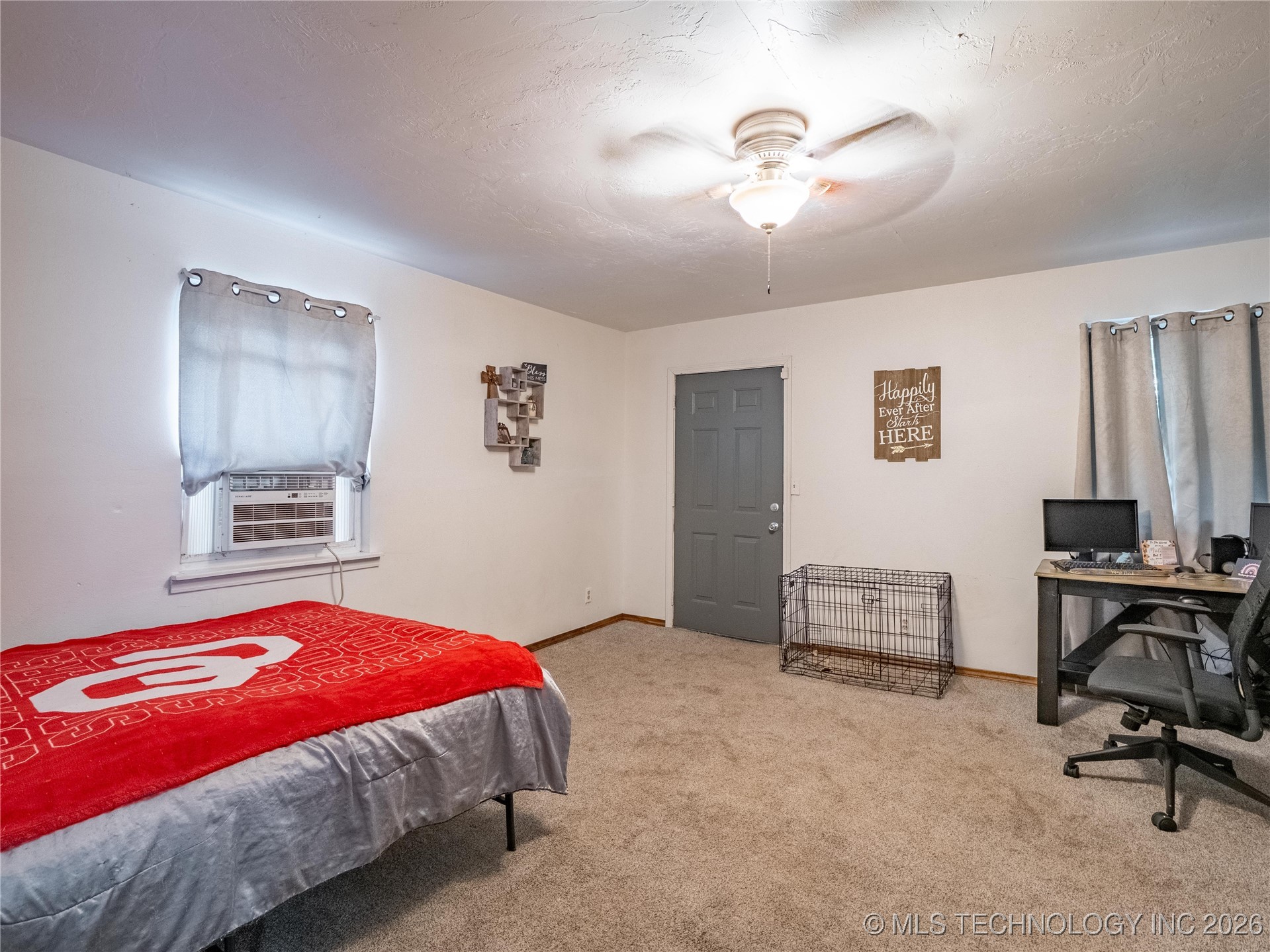 809 Carbon Avenue Property Photo 18