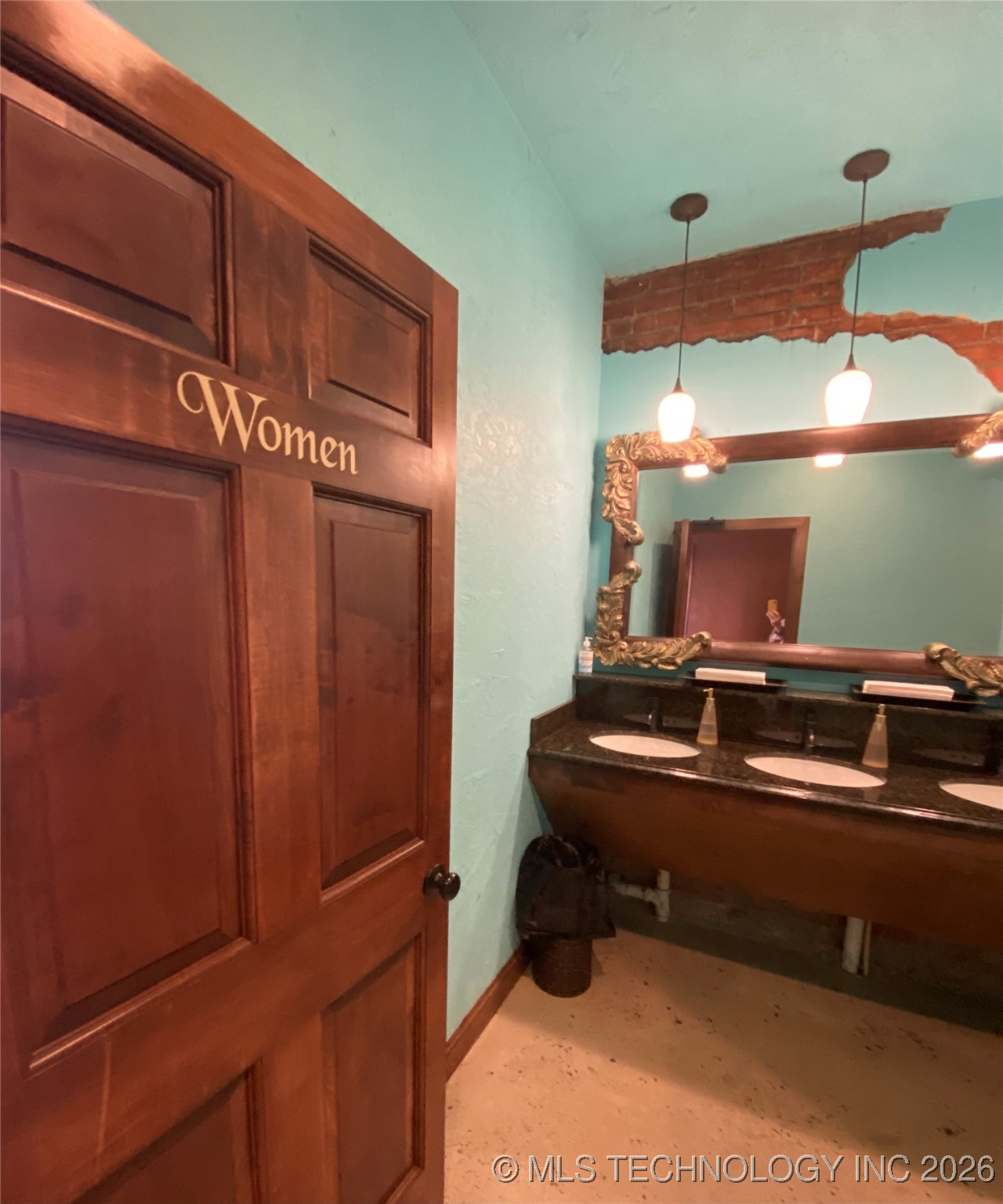 117 Caddo Street Property Photo 11