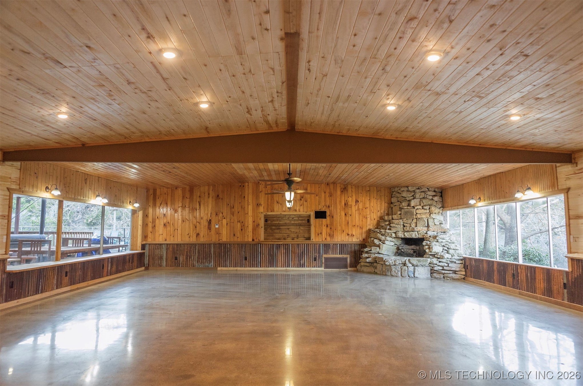 5095 S State Highway 77 Highway Property Photo 13