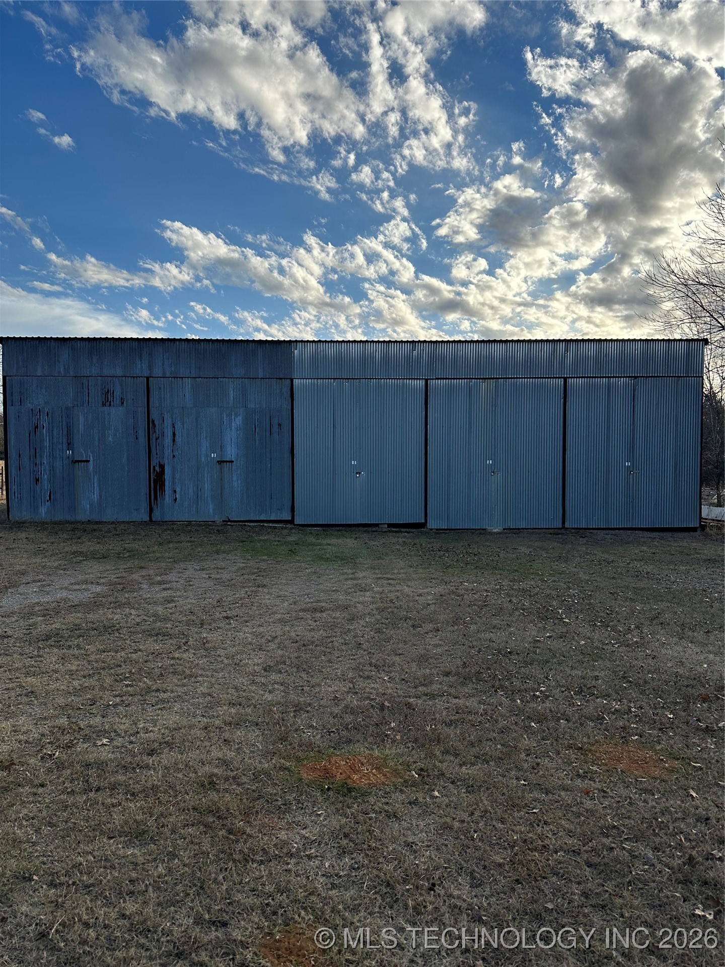 781 Newberry Creek Property Photo 4