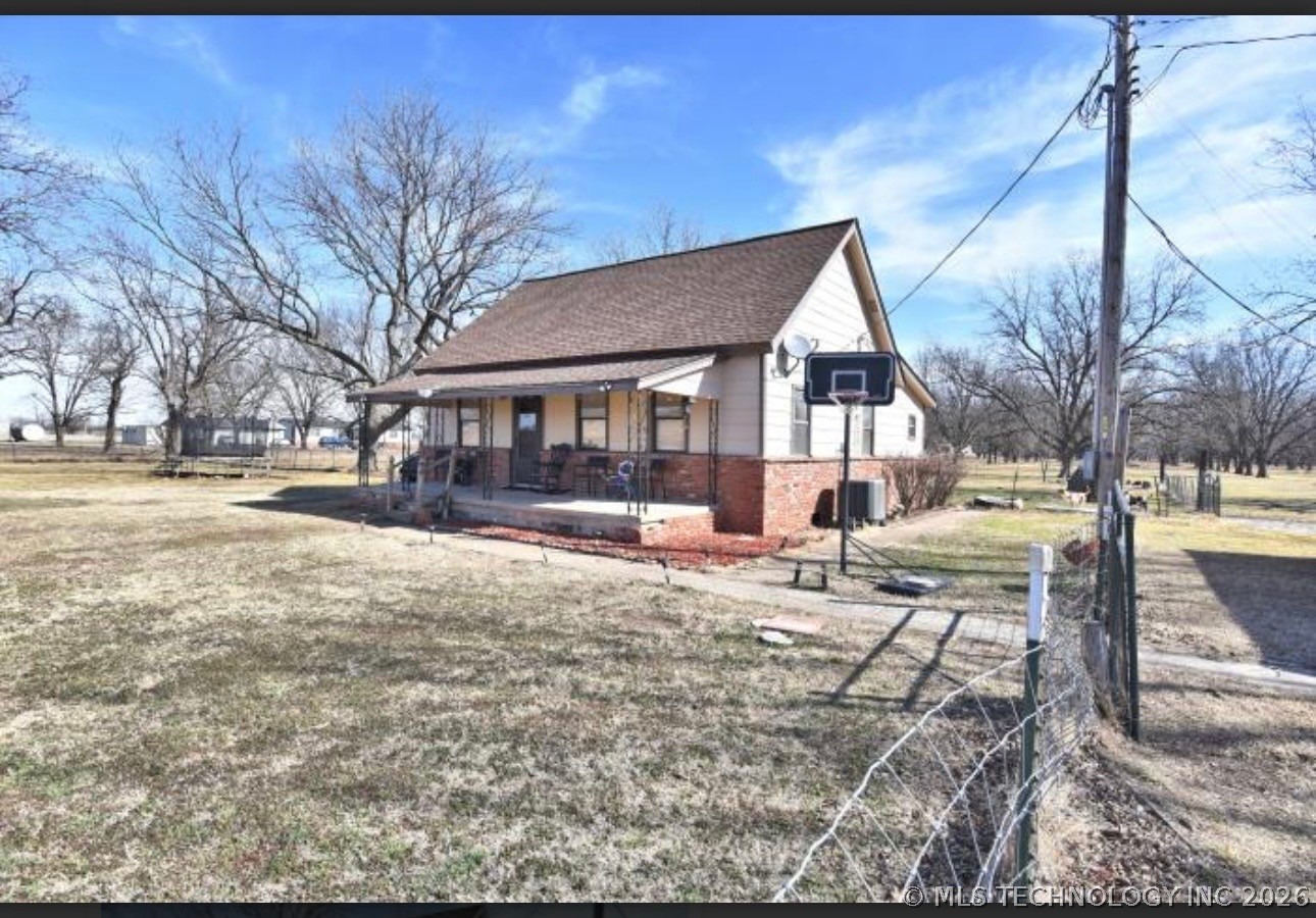 17405 S Garnett Road Property Photo 8