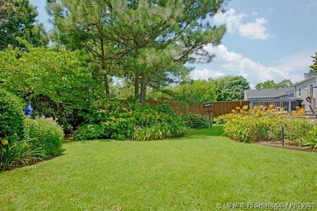 1648 E 36th Street Property Photo 23
