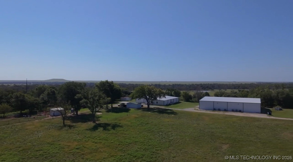 401091 W 1200 Road Property Photo 4