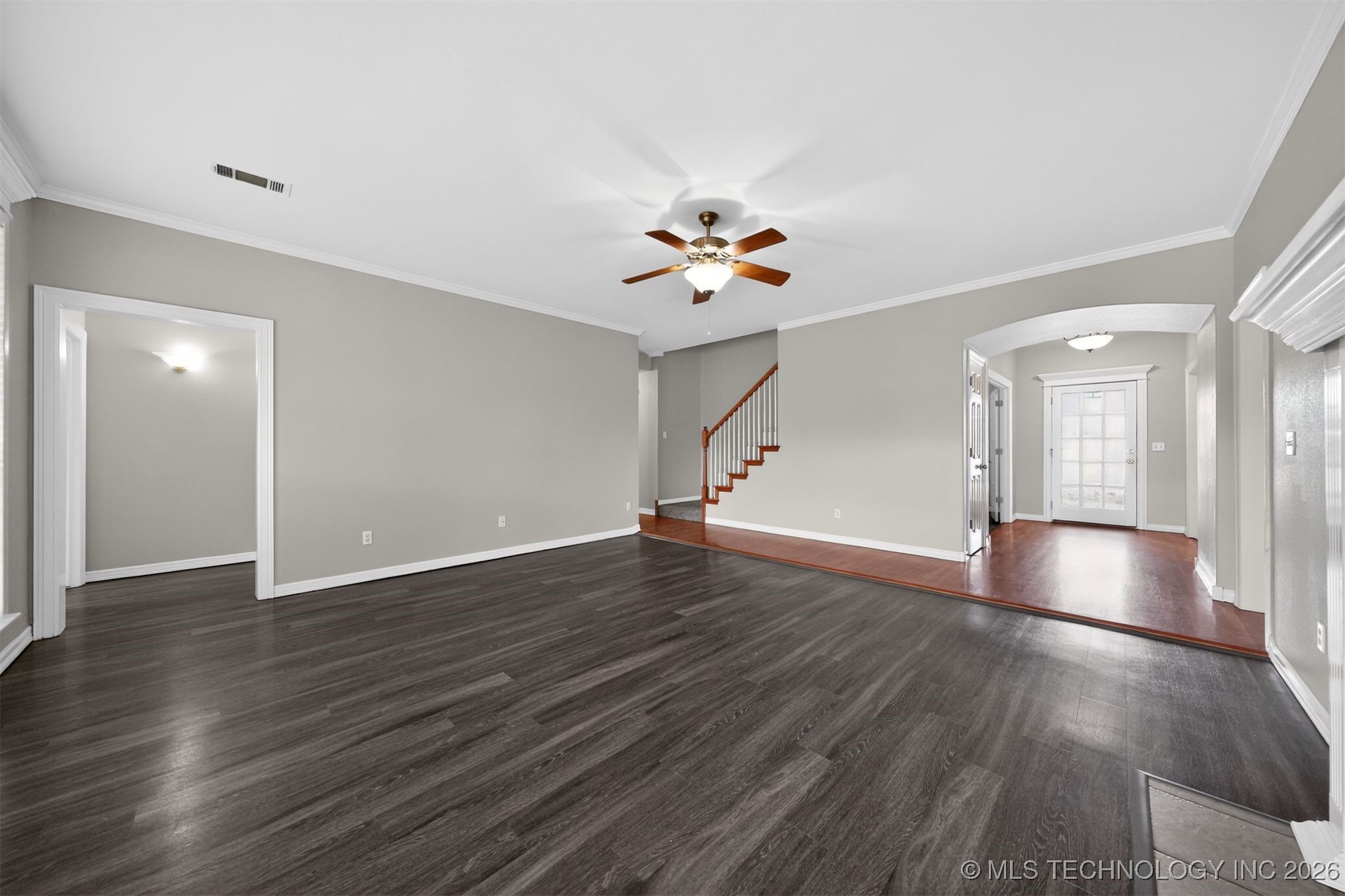 1907 W Rockport Place Property Photo 7