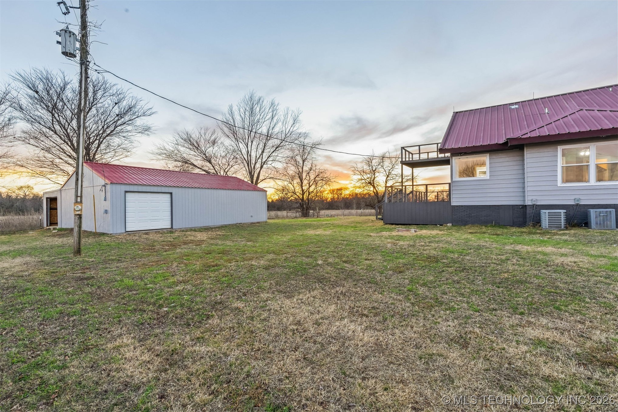 7810 State Road 70 E Property Photo 56