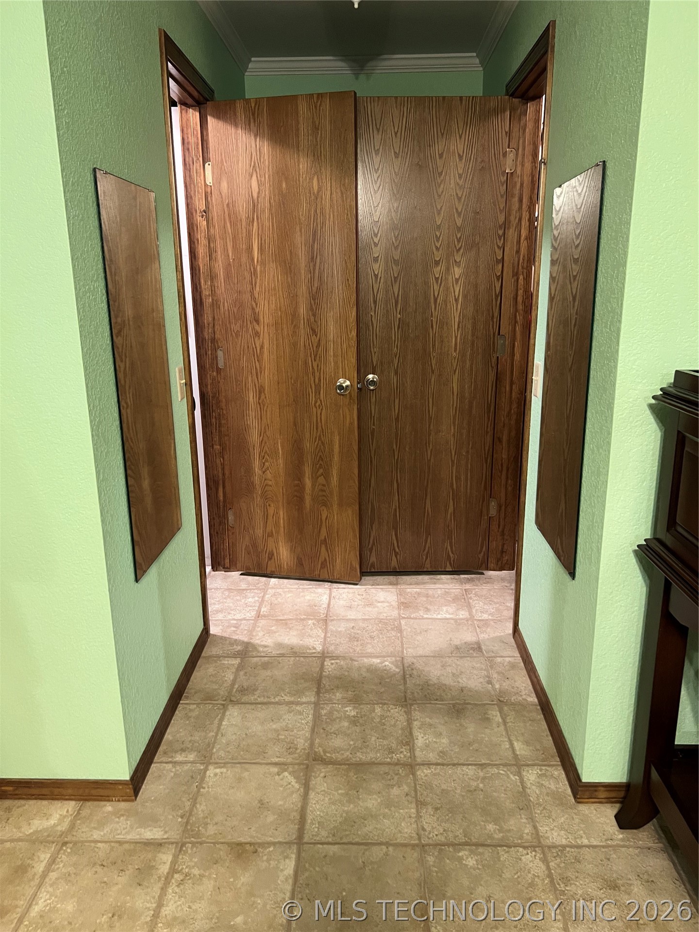 2207 Hospital Road Property Photo 15