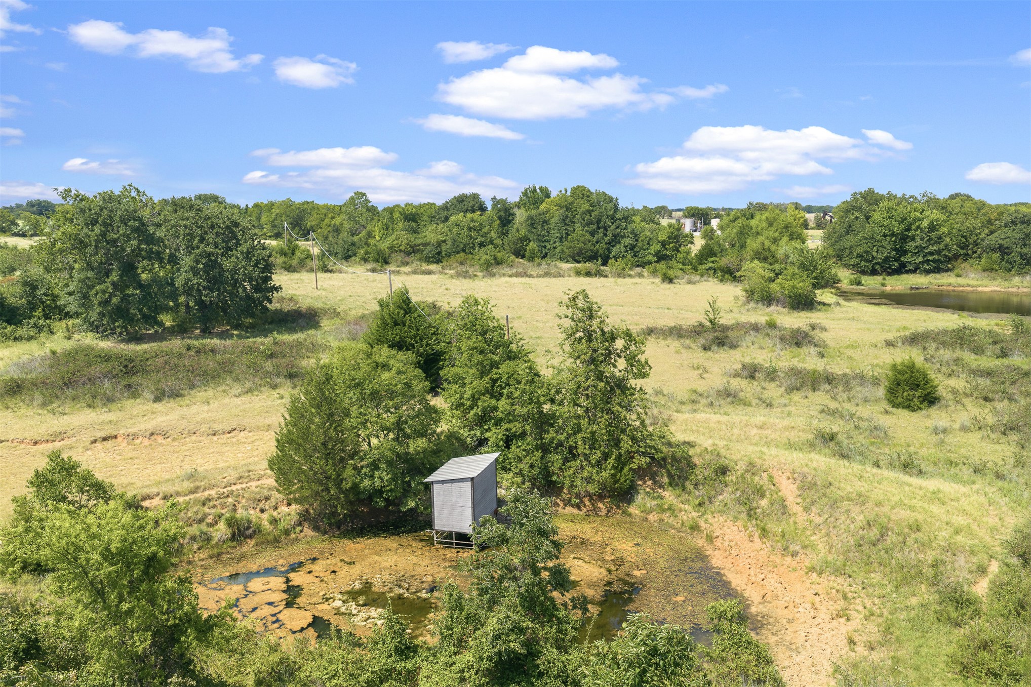 4935 Keller Road Property Photo 14