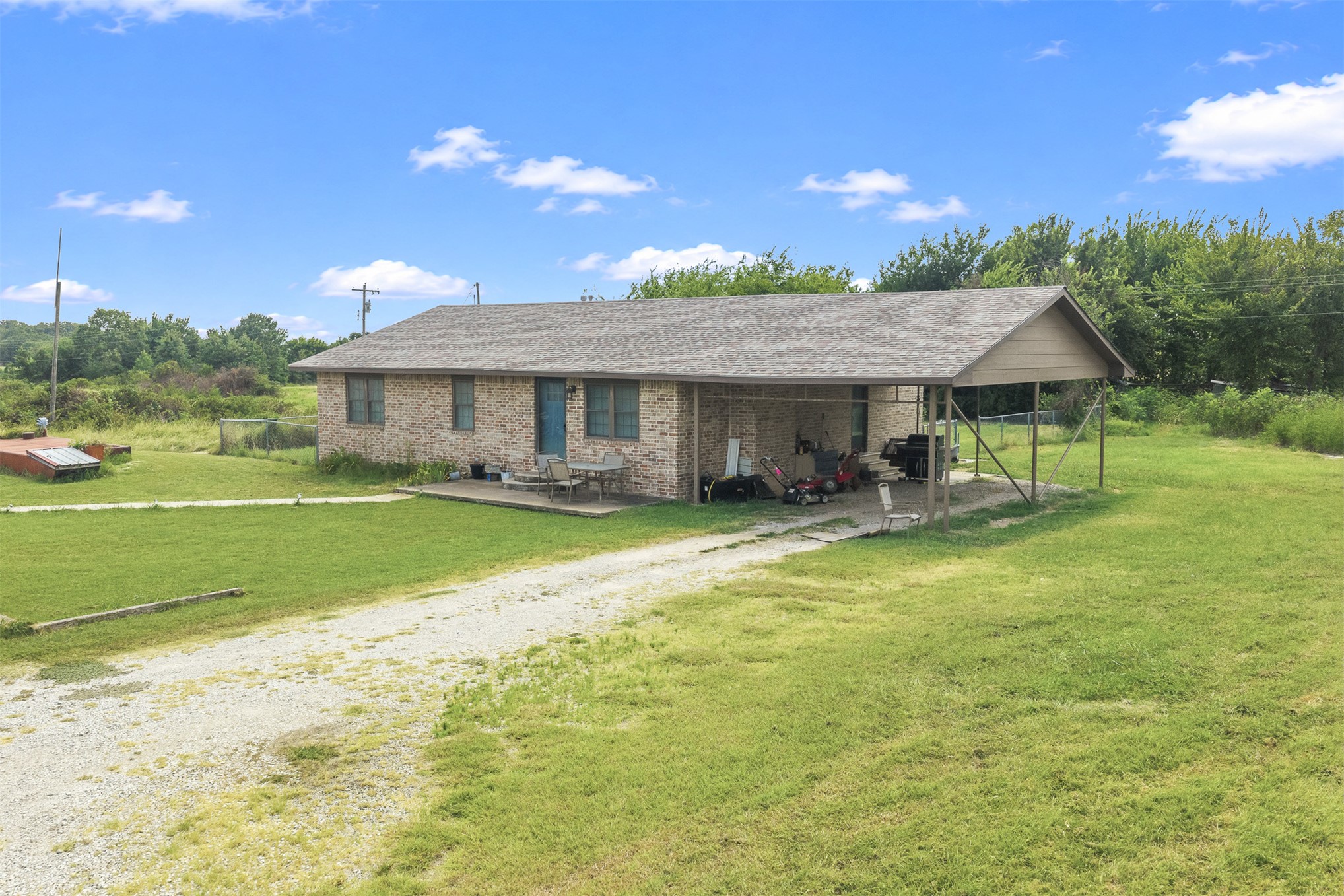 4935 Keller Road Property Photo 25