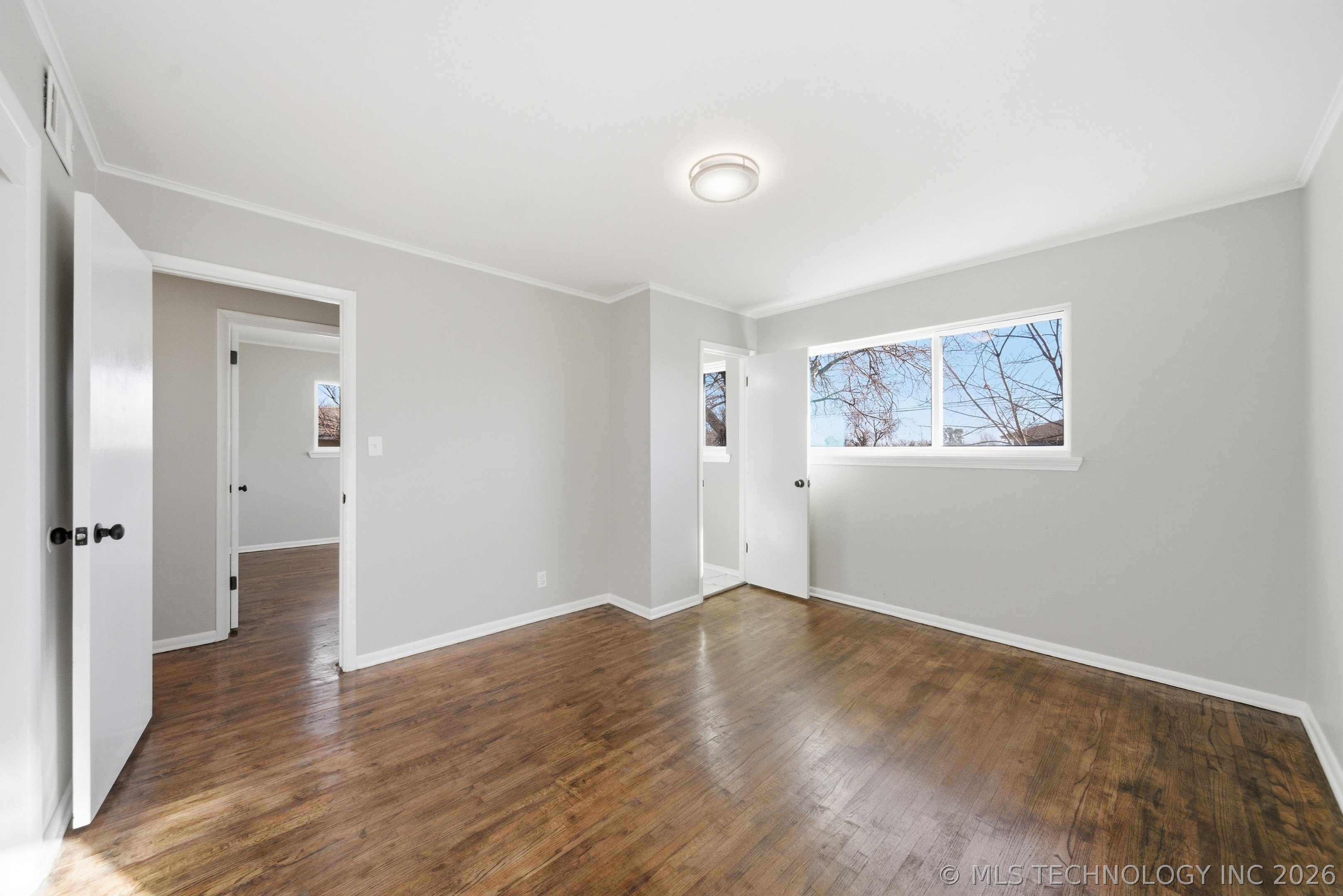 2904 S Hudson Place Property Photo 14