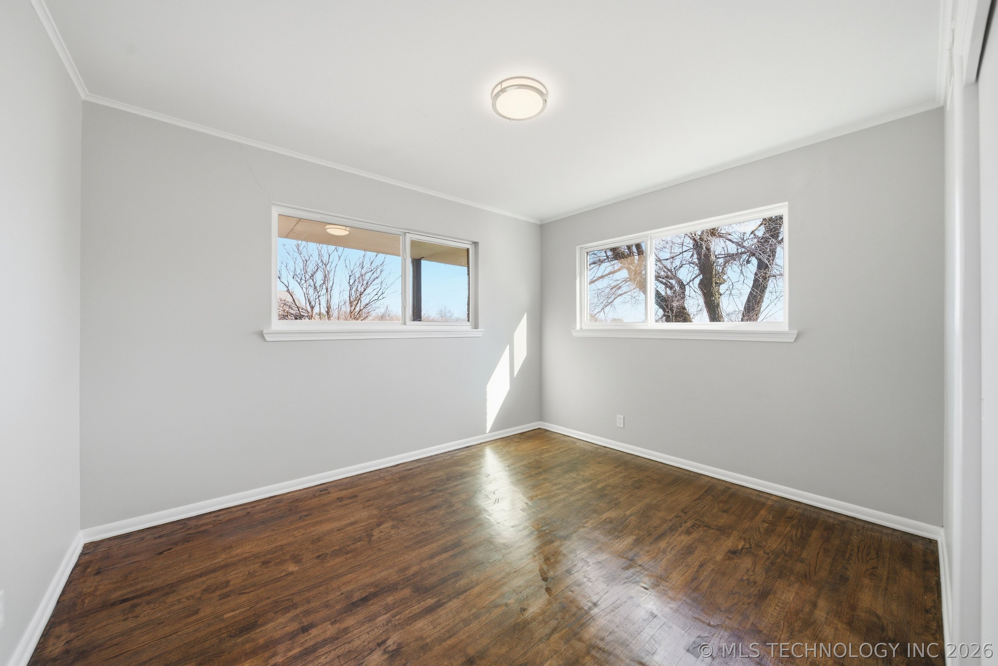 2904 S Hudson Place Property Photo 16