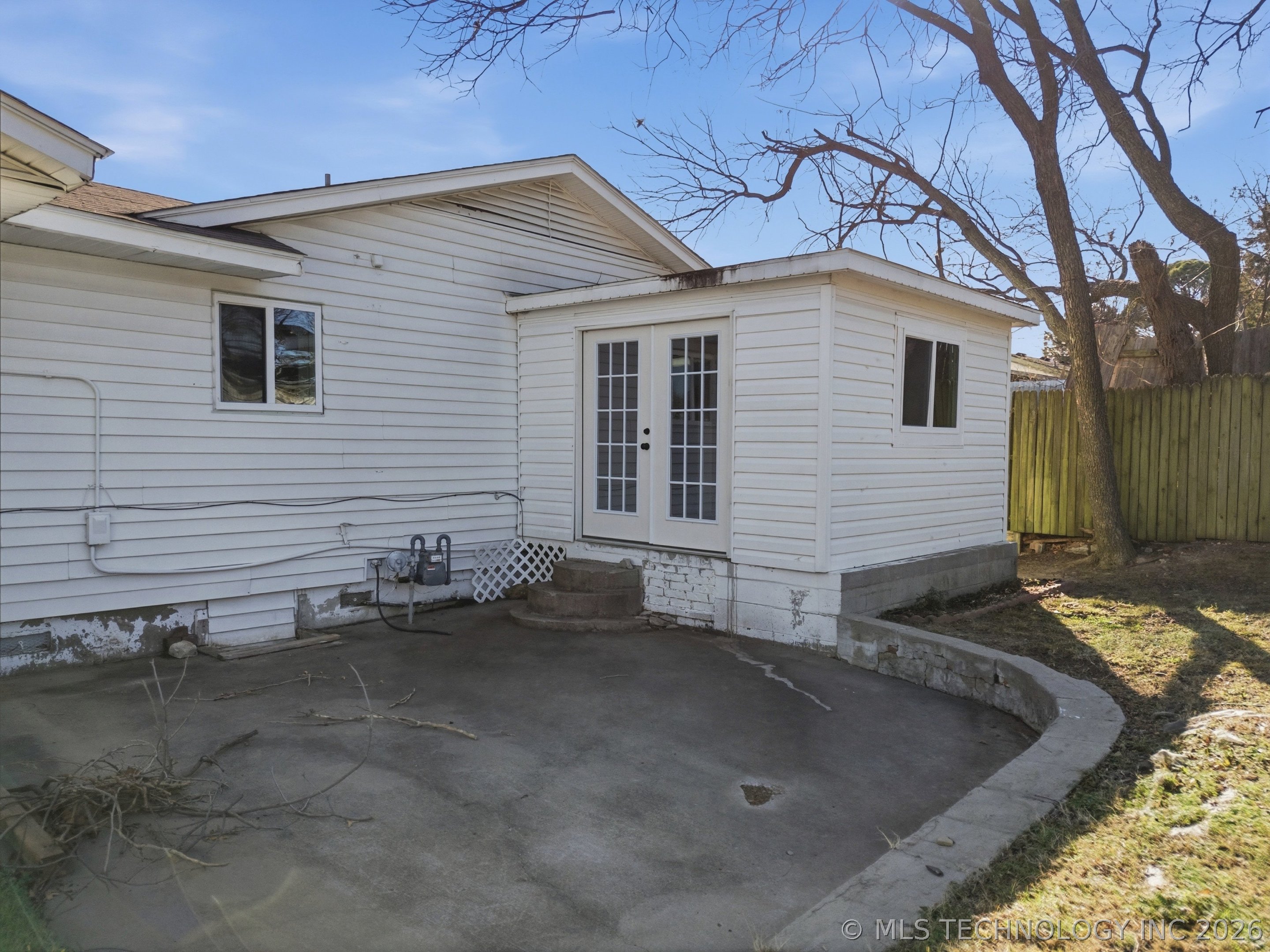 2904 S Hudson Place Property Photo 23