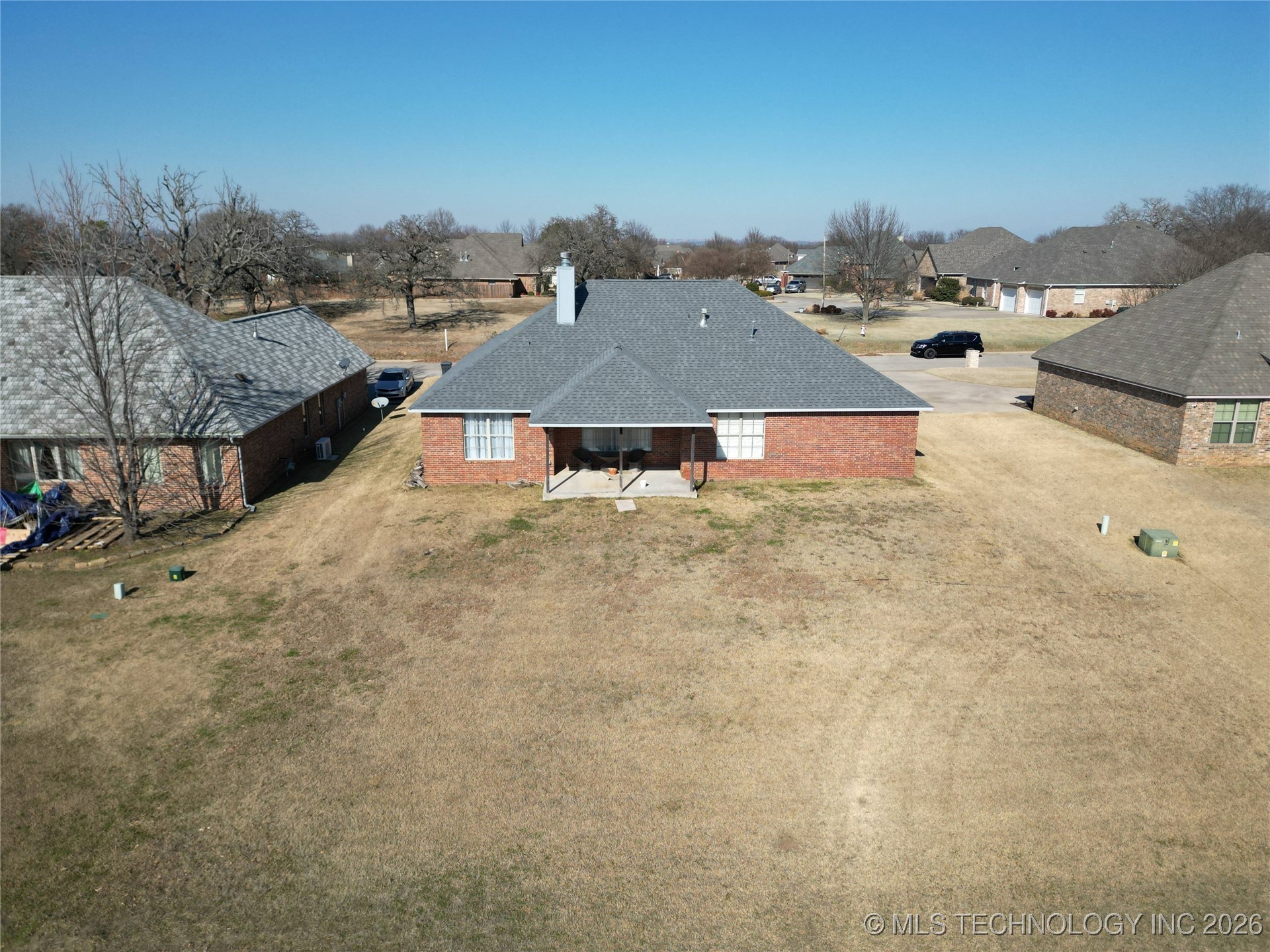 826 Oak Tree Drive Property Photo 35