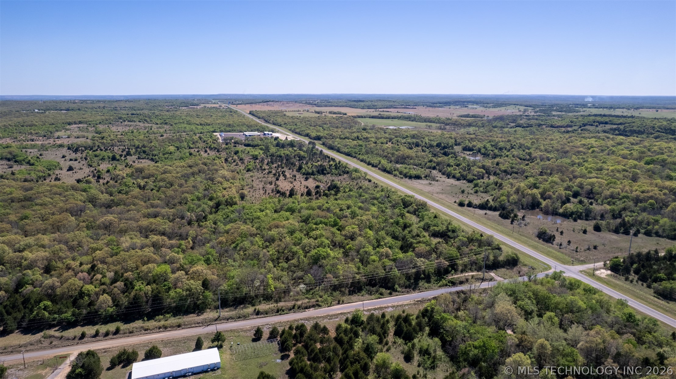 1 E 1180 Road Property Photo 15