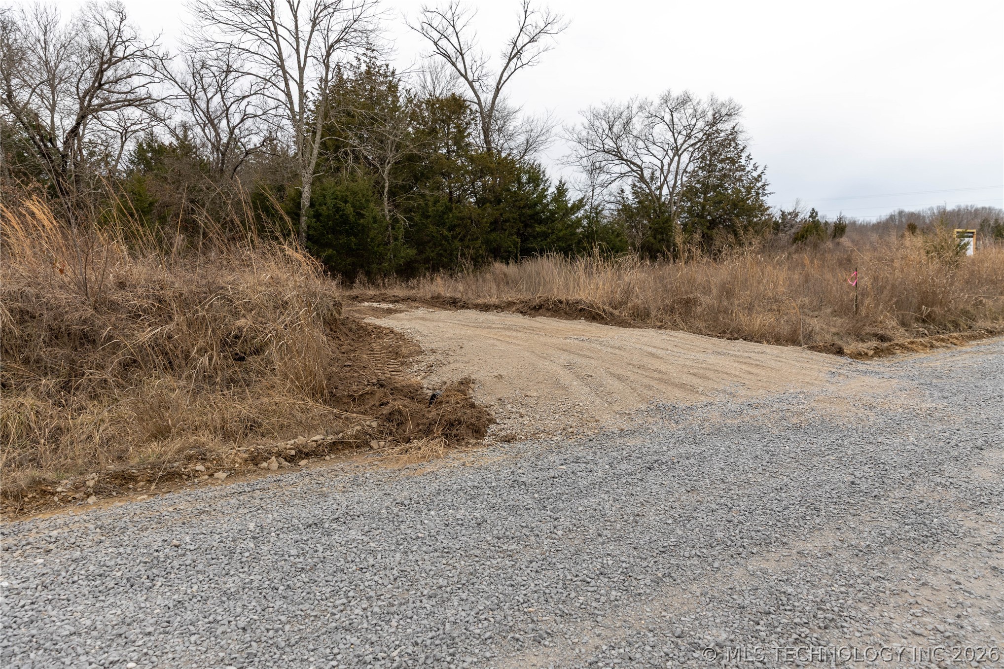 1 E 1180 Road Property Photo 20