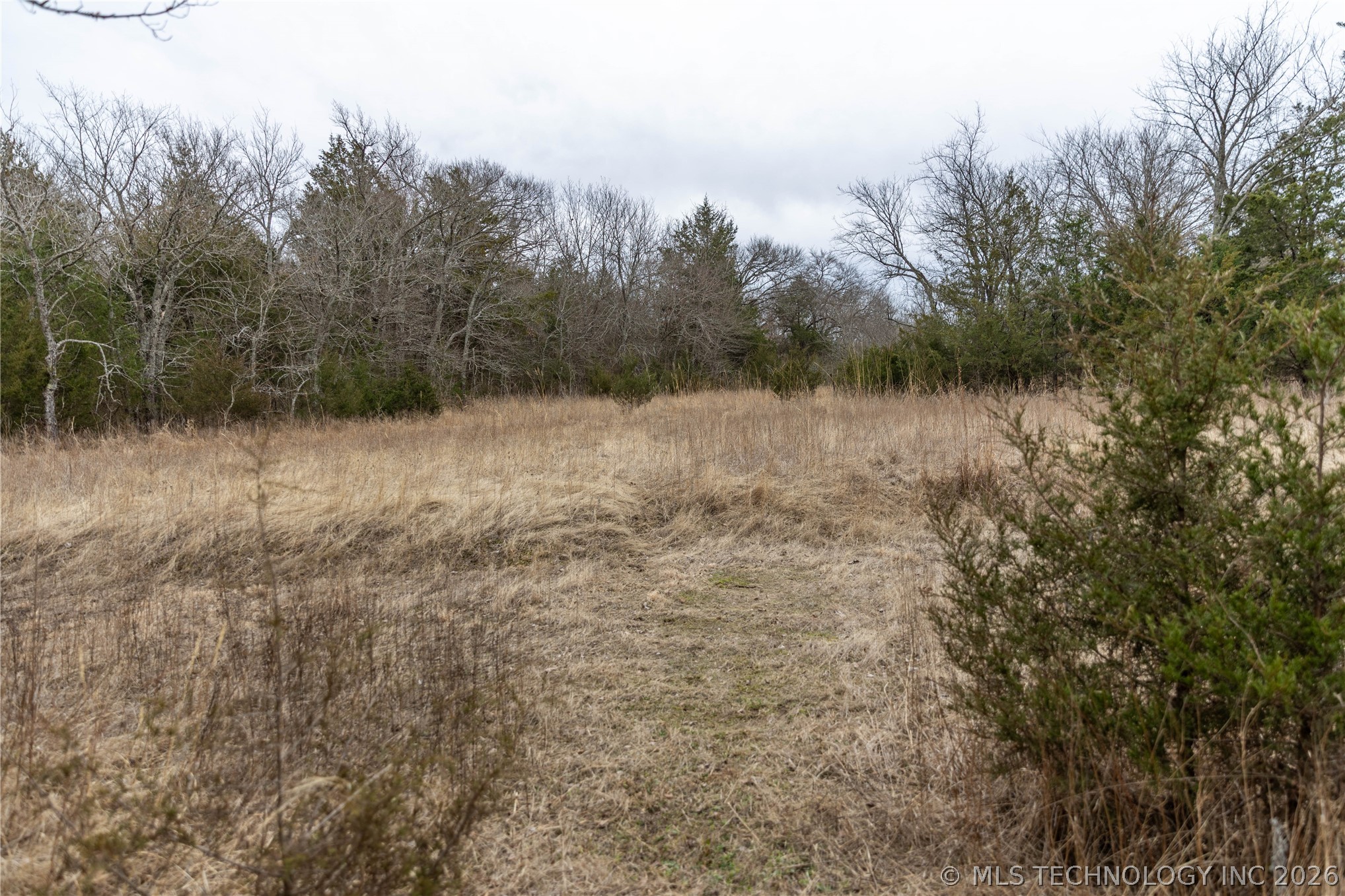 1 E 1180 Road Property Photo 28