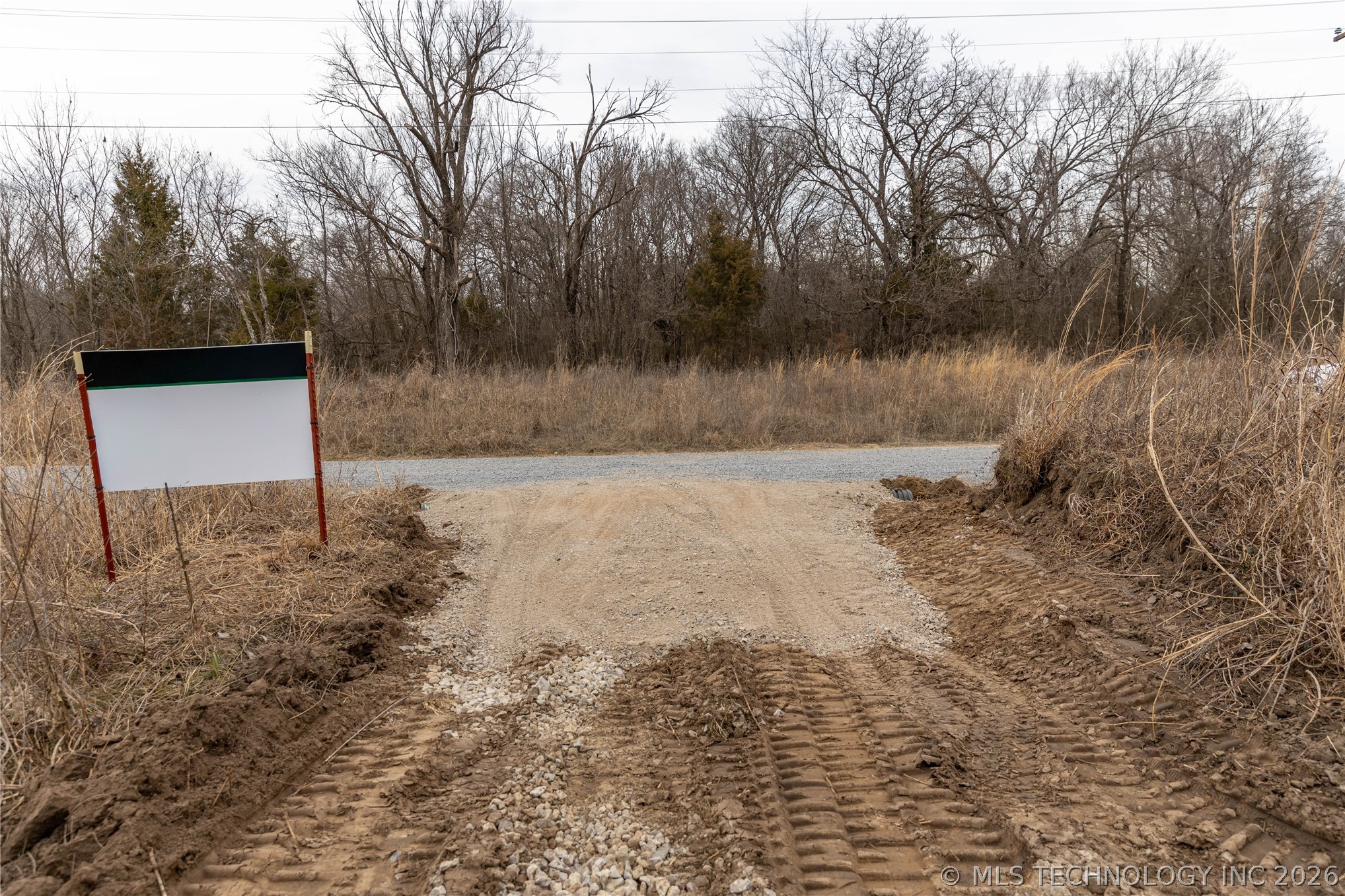 1 E 1180 Road Property Photo 31