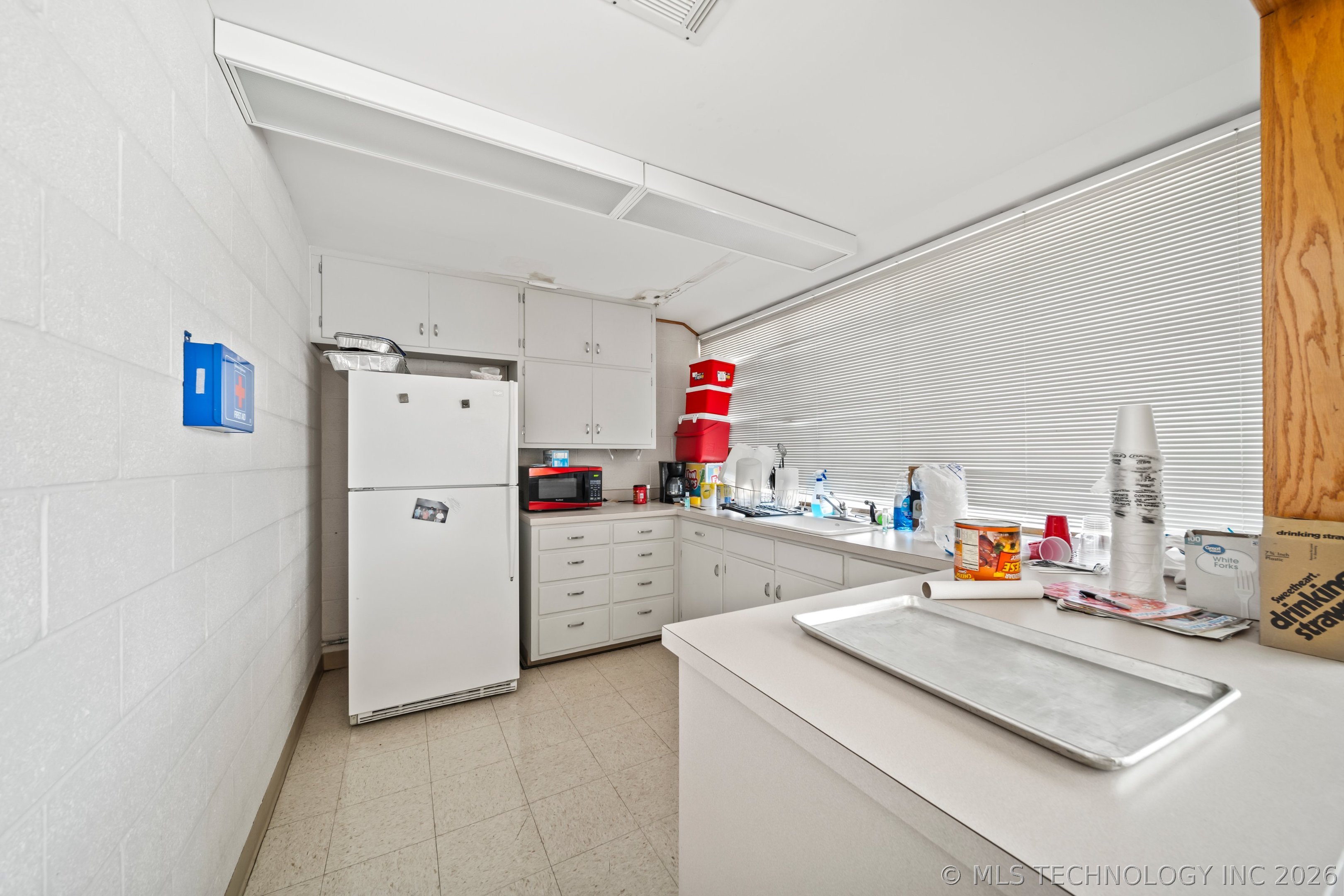1505 E Grand Avenue Property Photo 59