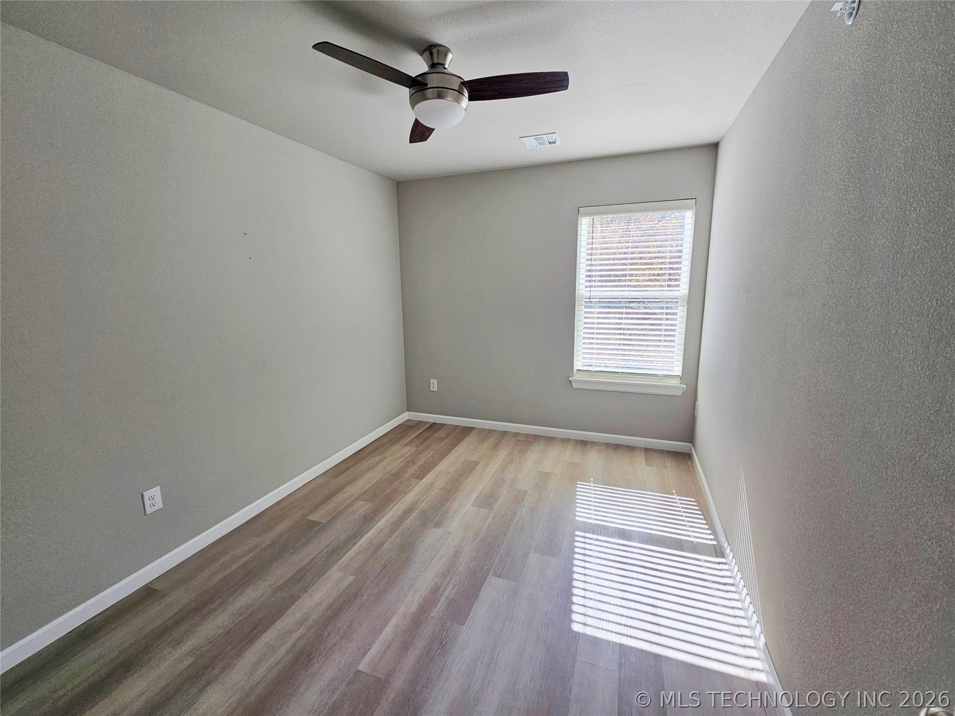 3406 Redbud Lane Property Photo 16