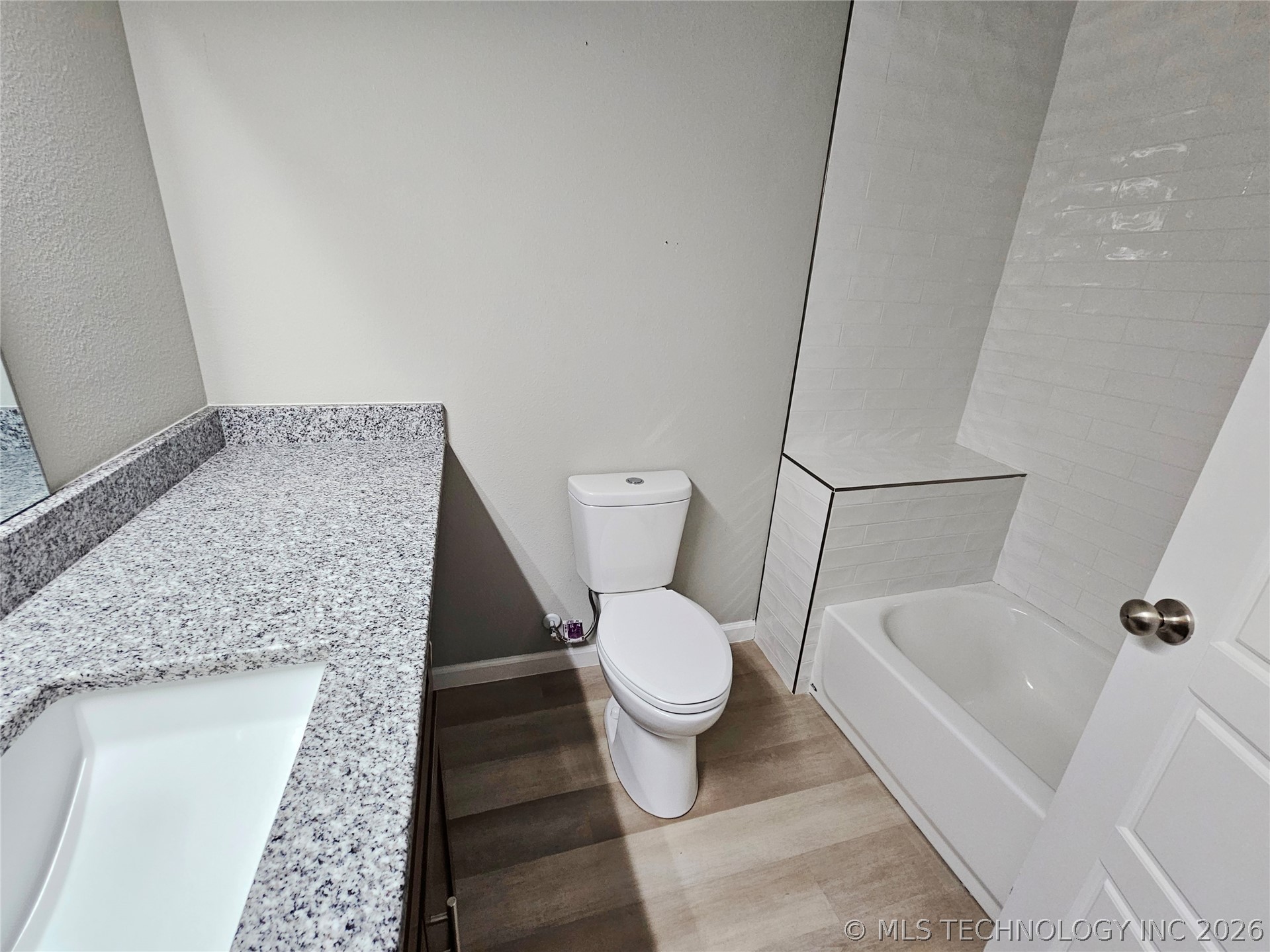3406 Redbud Lane Property Photo 18