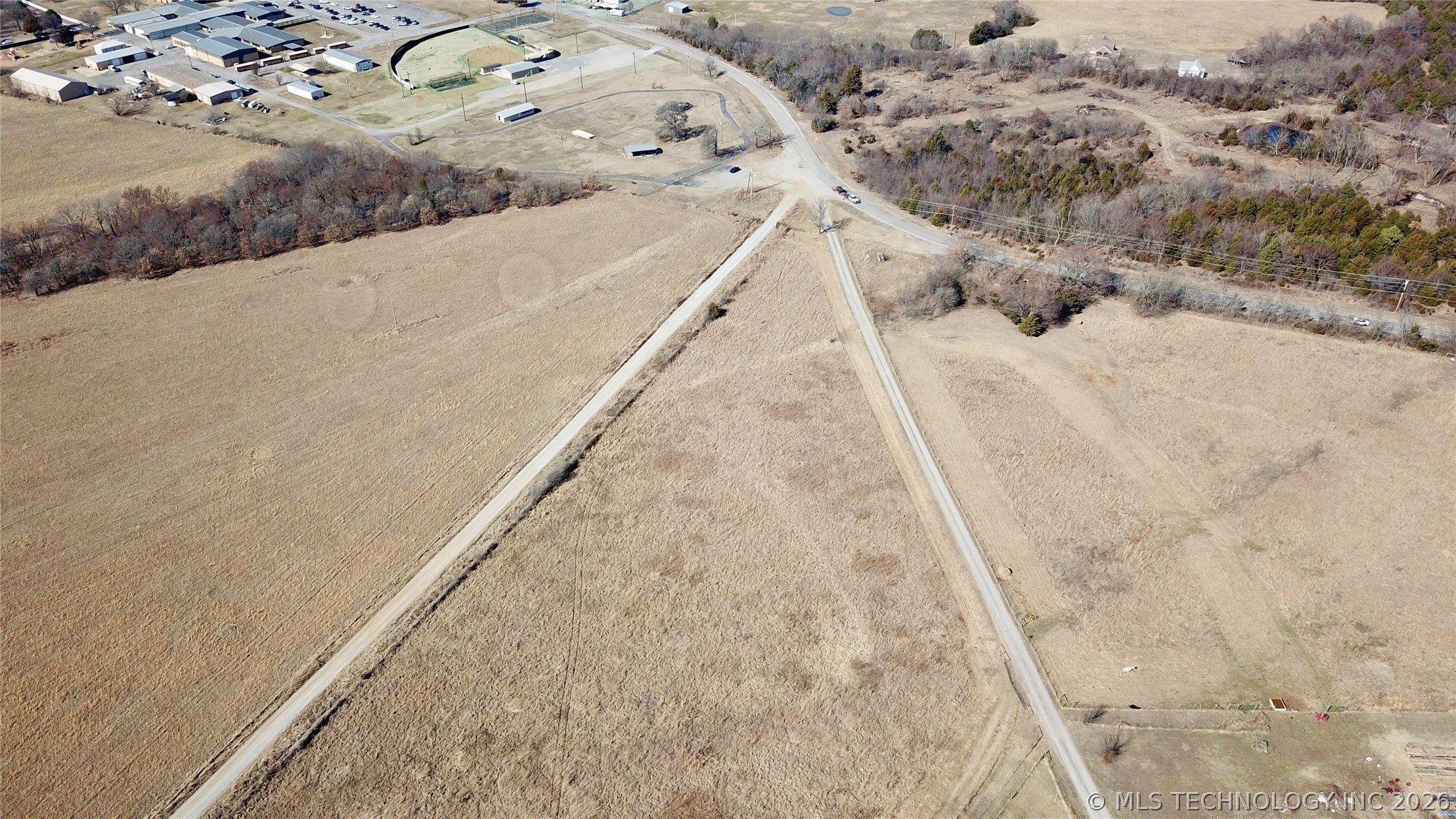 Hwy 63 Property Photo 17