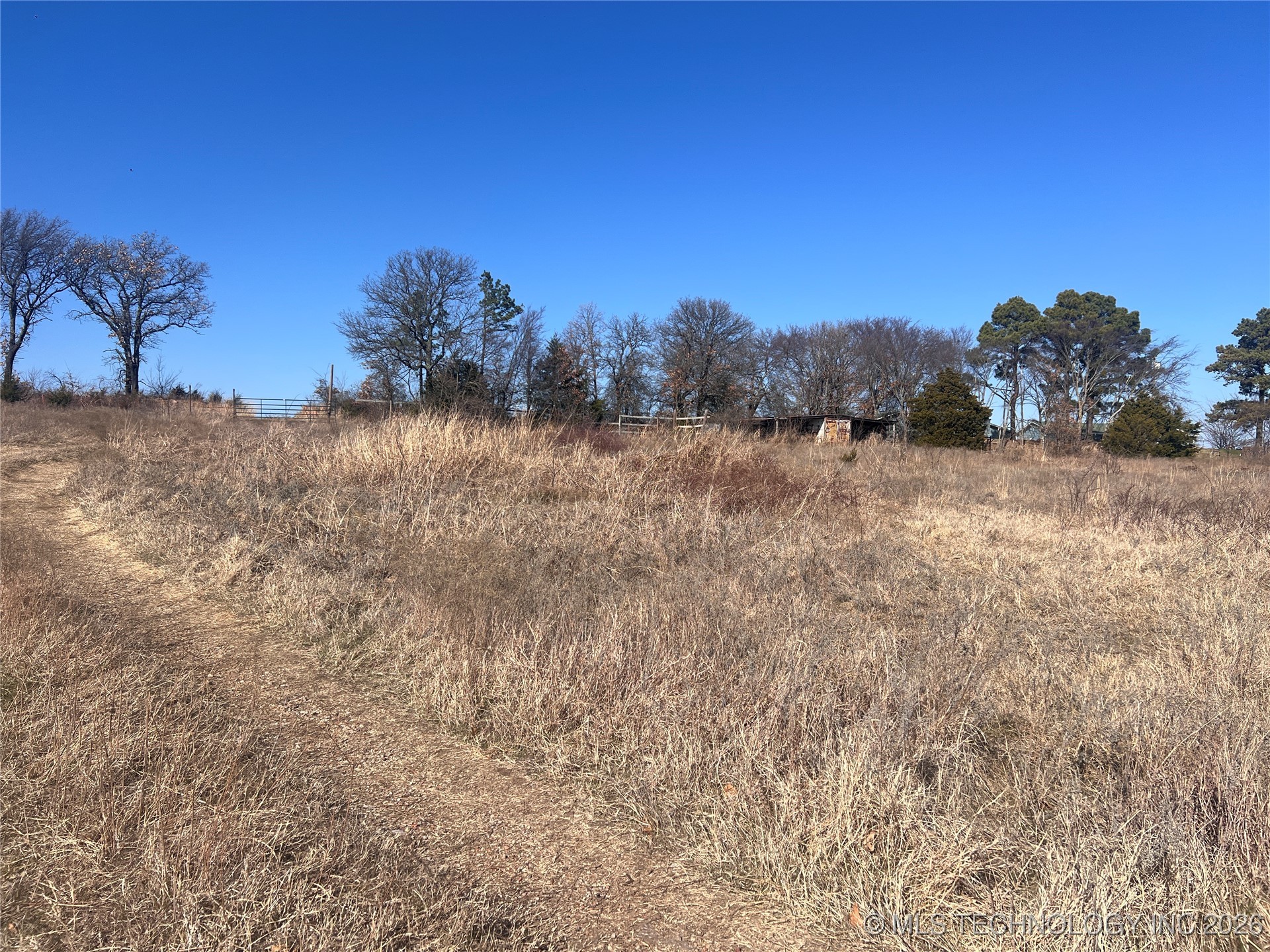 Hwy 63 Property Photo 22