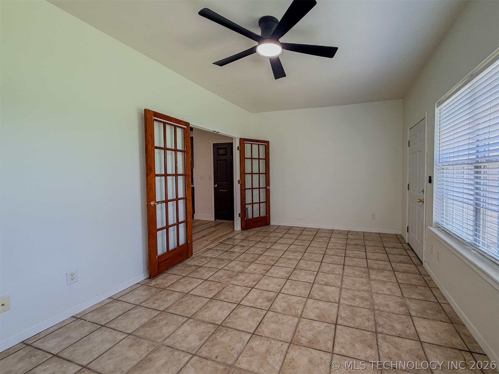 16929 W 736 Road Property Photo 37