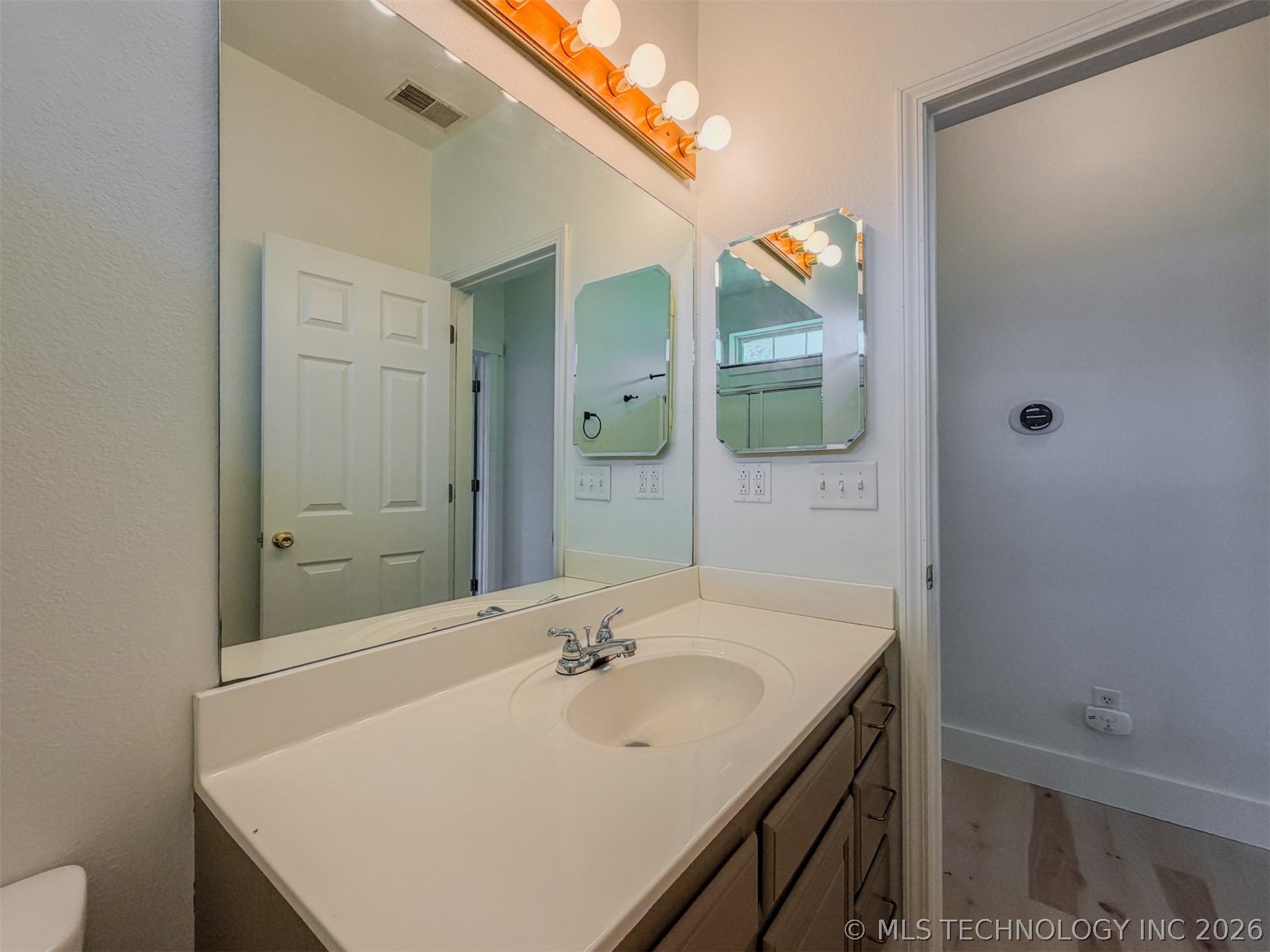 16929 W 736 Road Property Photo 64