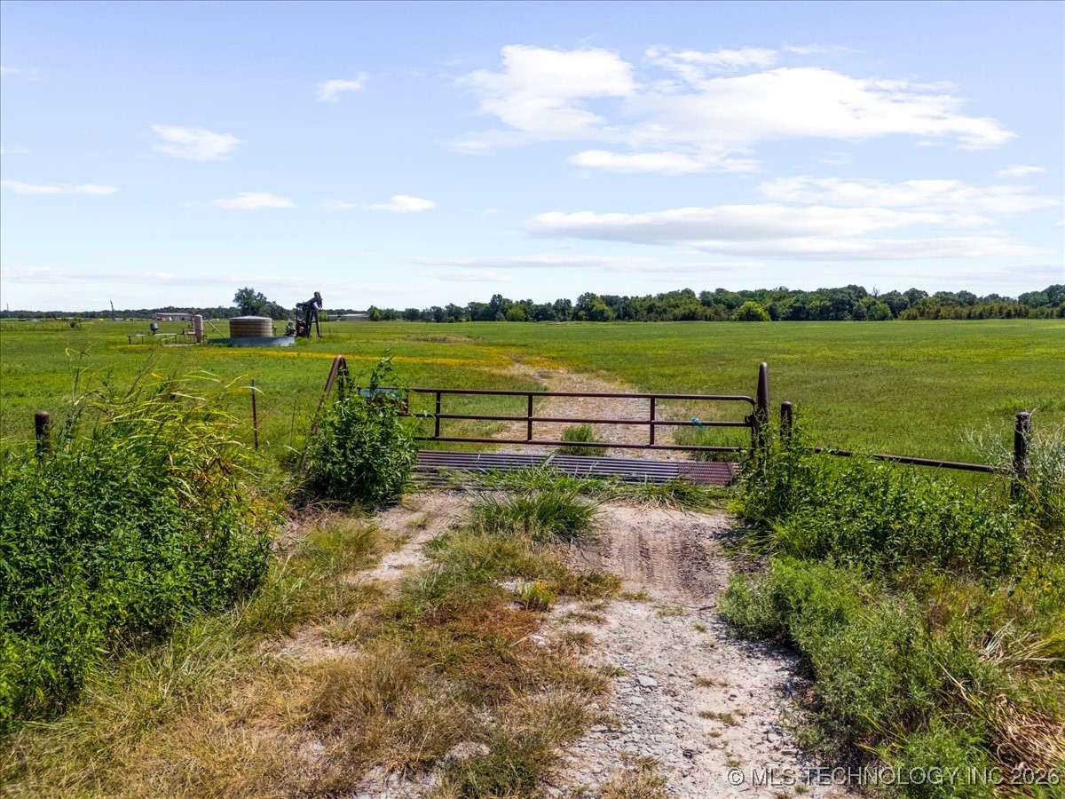 6 Wild Rose Road Property Photo 18