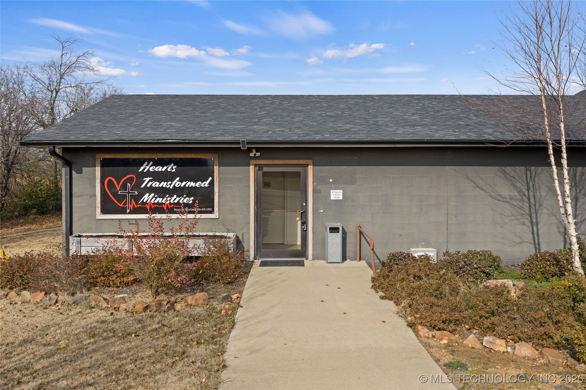 4310 University Boulevard Property Photo 3