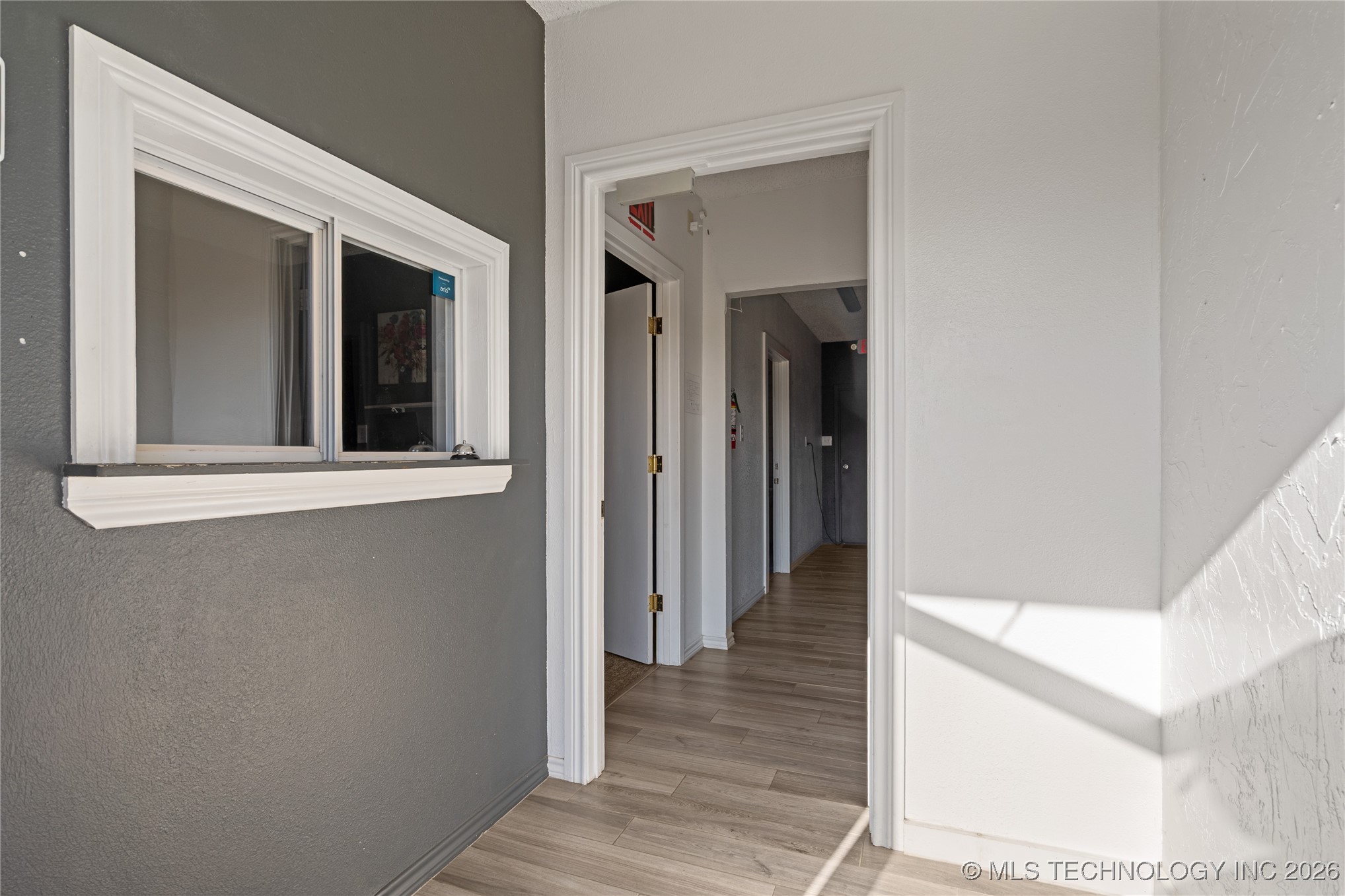 4310 University Boulevard Property Photo 4