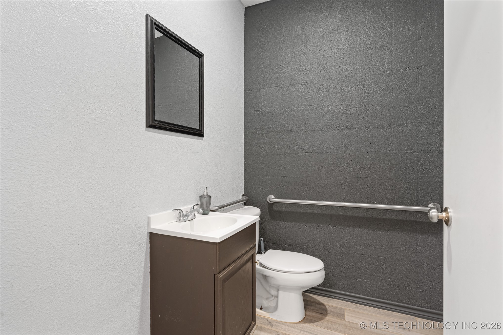 4310 University Boulevard Property Photo 17