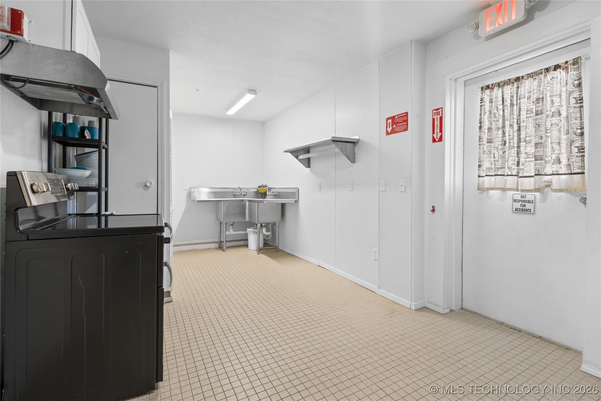 4310 University Boulevard Property Photo 22