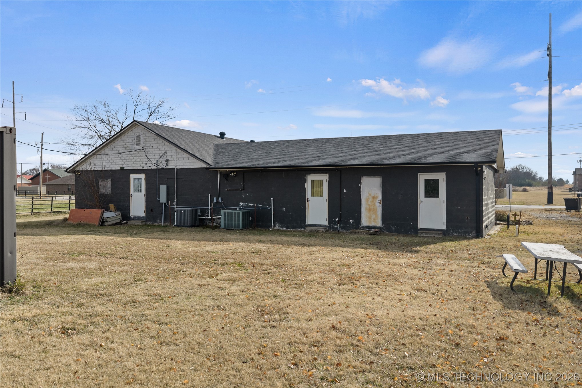 4310 University Boulevard Property Photo 36