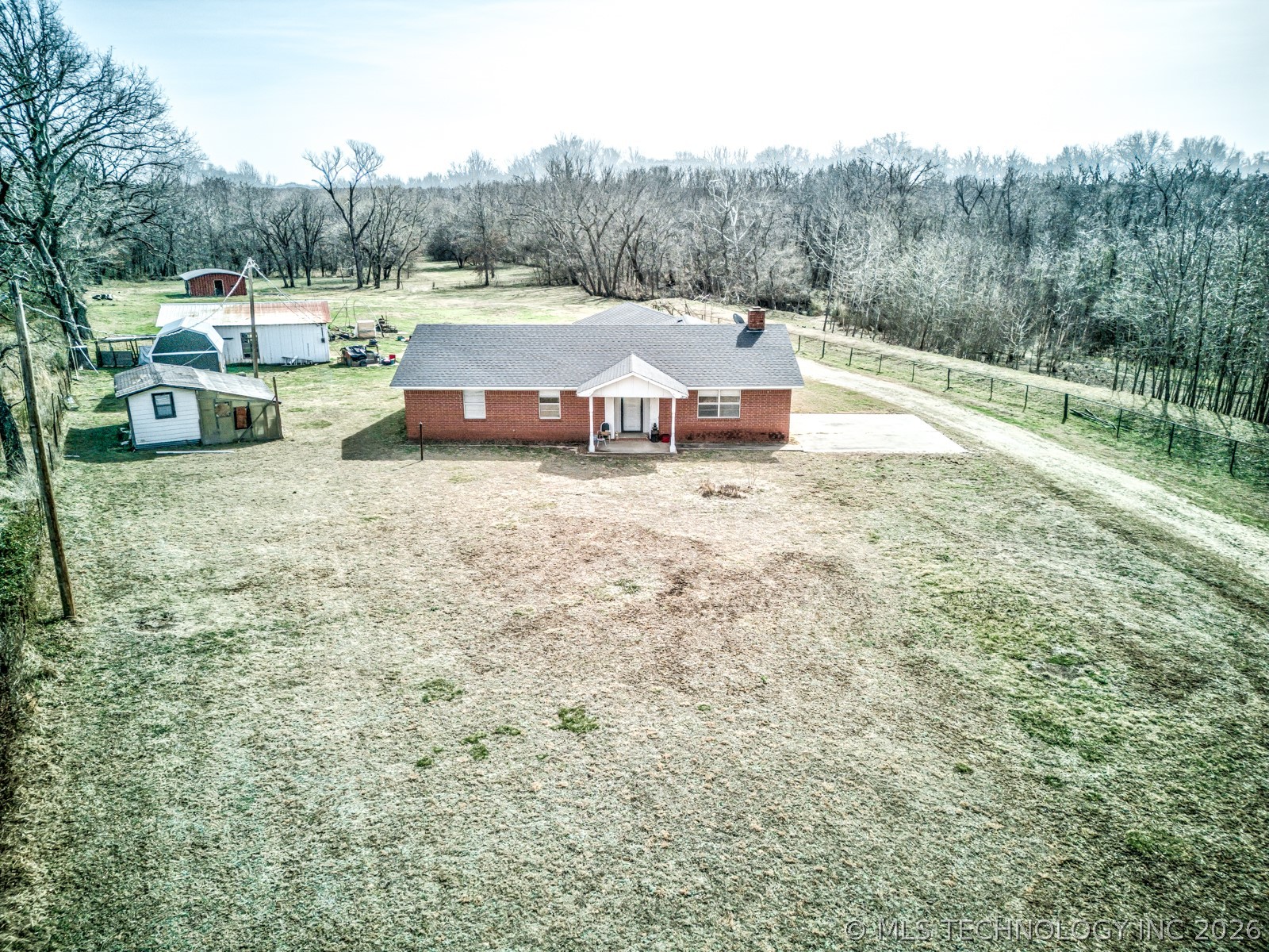 20270 S 930 Road W Property Photo 2