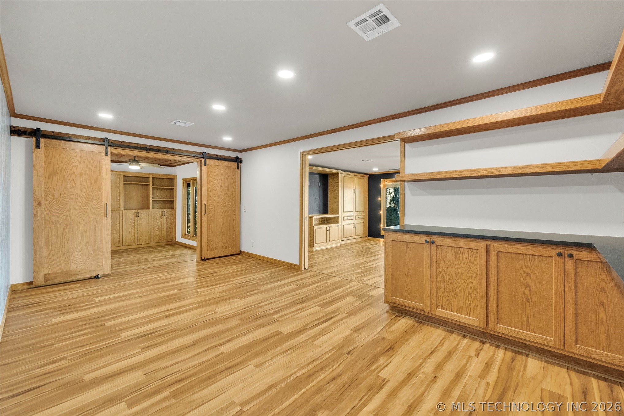 36632 S Cliff Crest Drive Property Photo 9