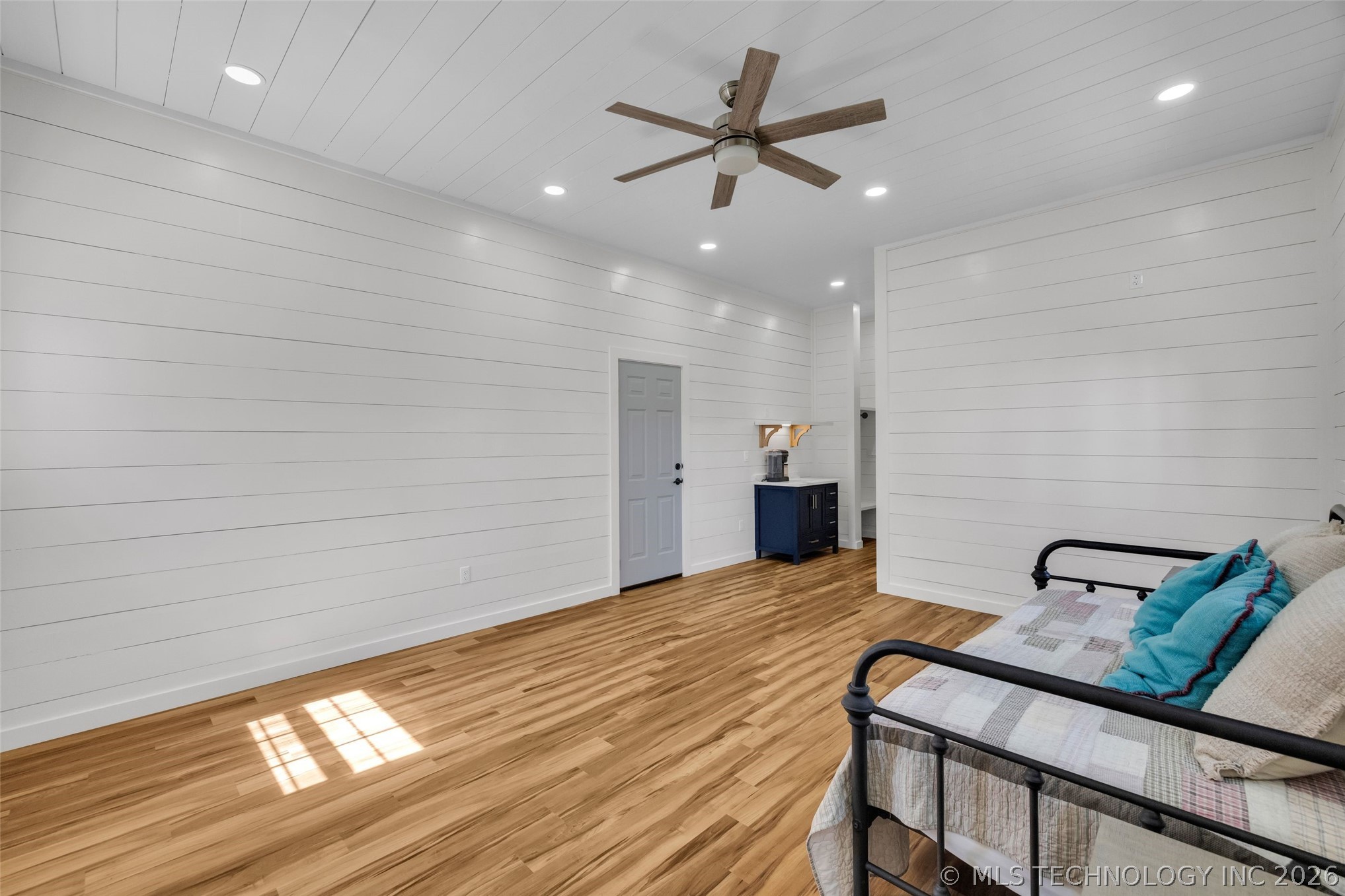 36632 S Cliff Crest Drive Property Photo 47