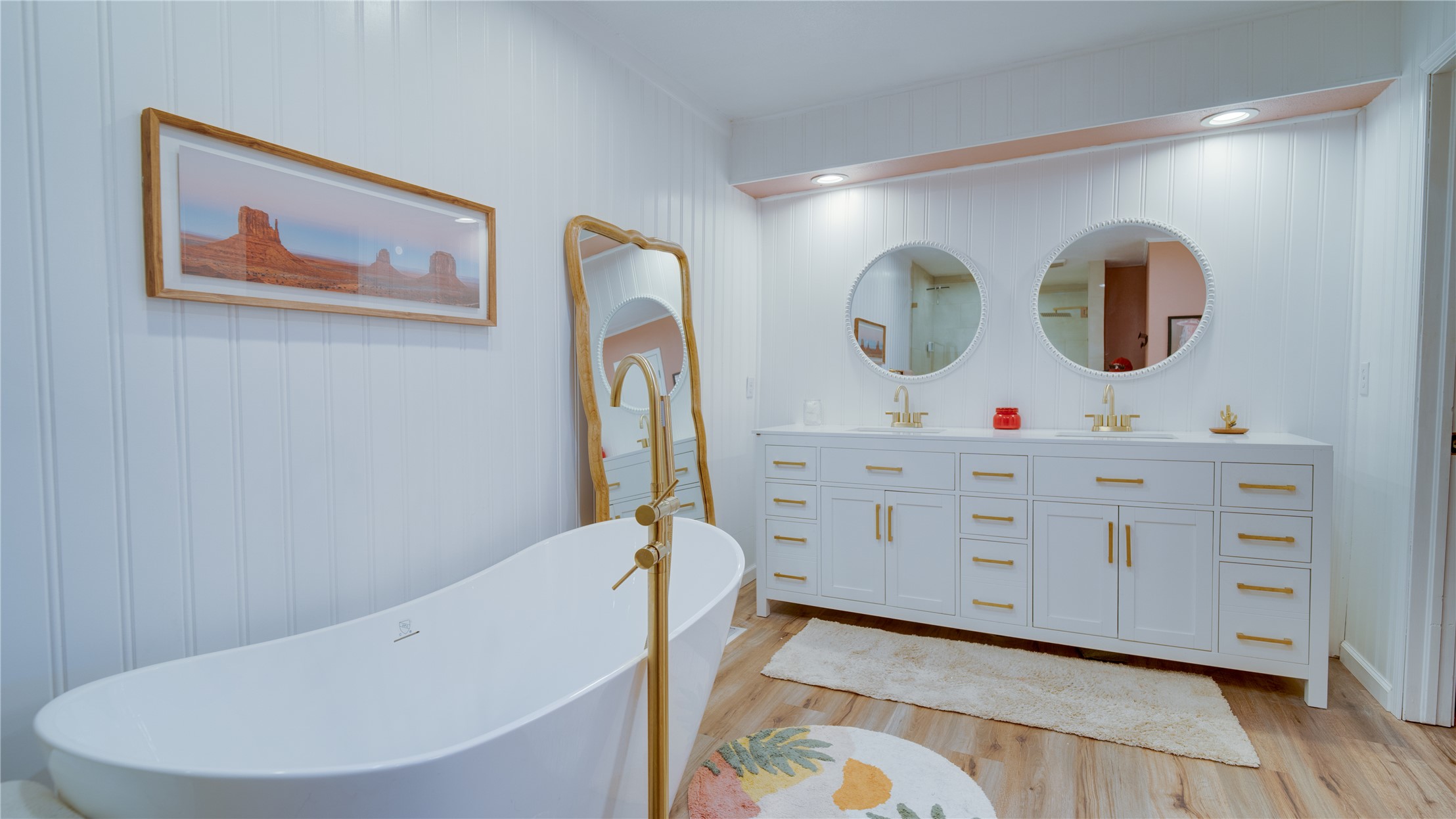 4207 E 78th Street Property Photo 14
