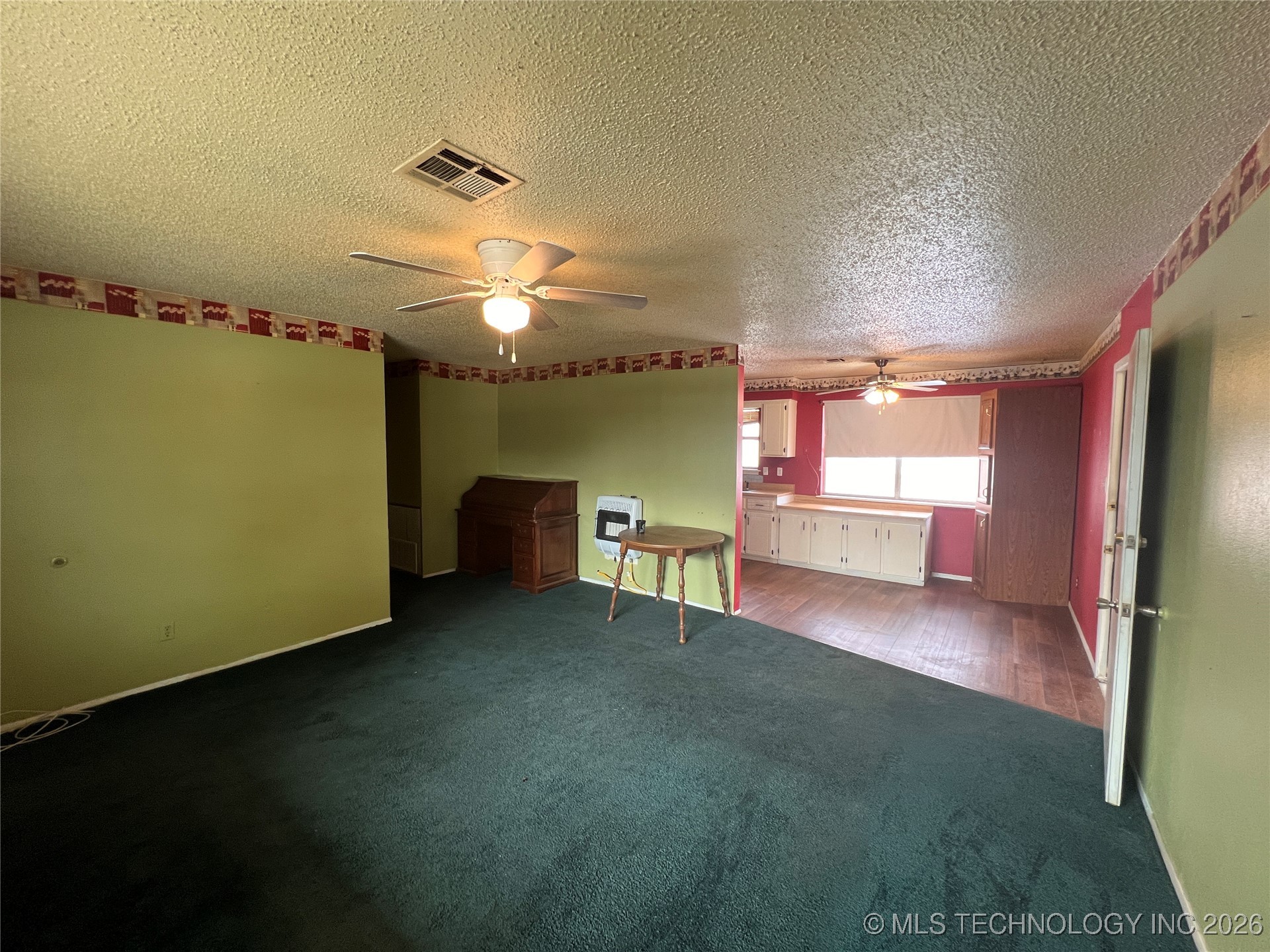 20425 P 9 B Property Photo 2