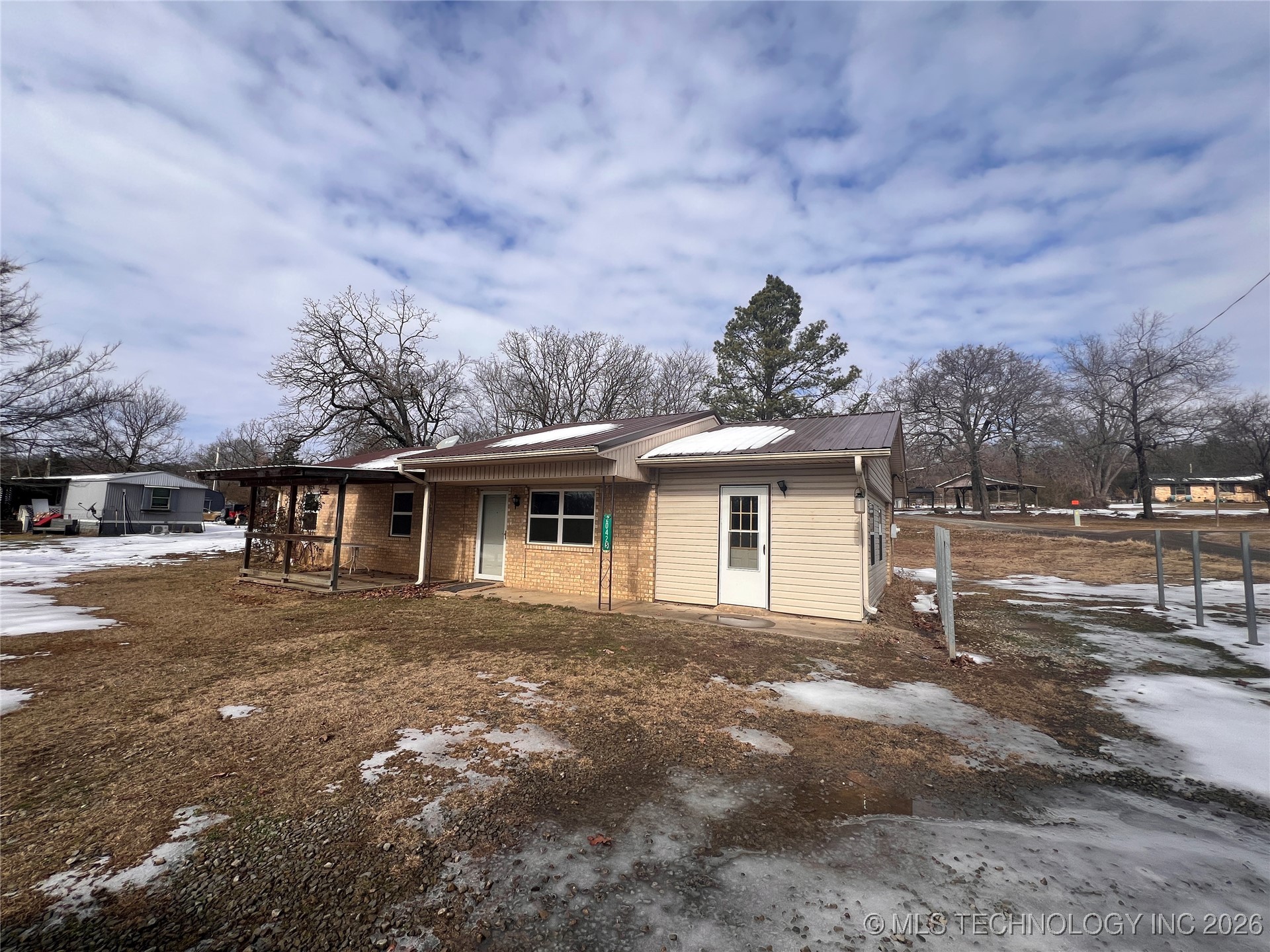 20425 P 9 B Property Photo 18
